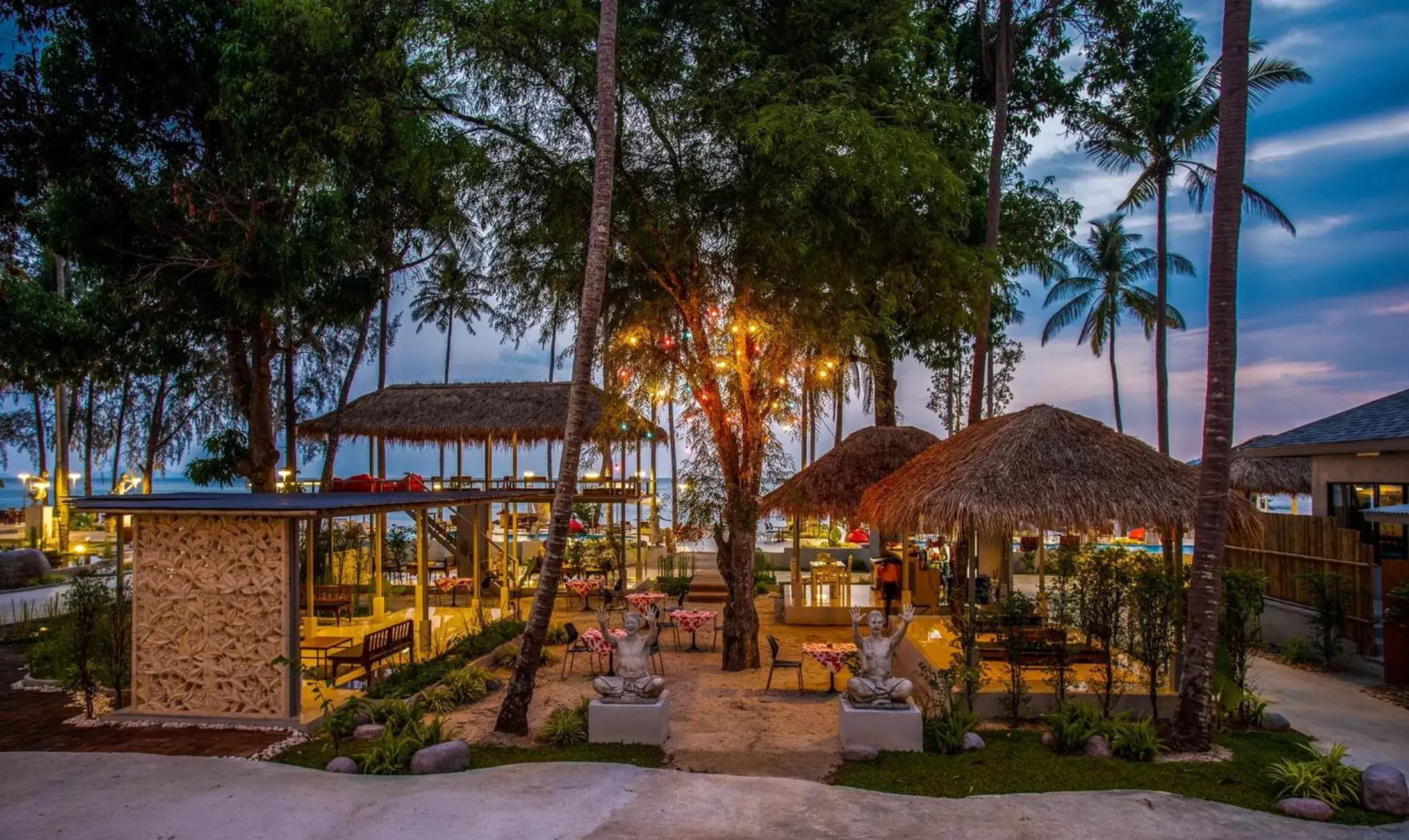 Restaurant/places to eat in Villa Cha-Cha Krabi Beachfront Resort