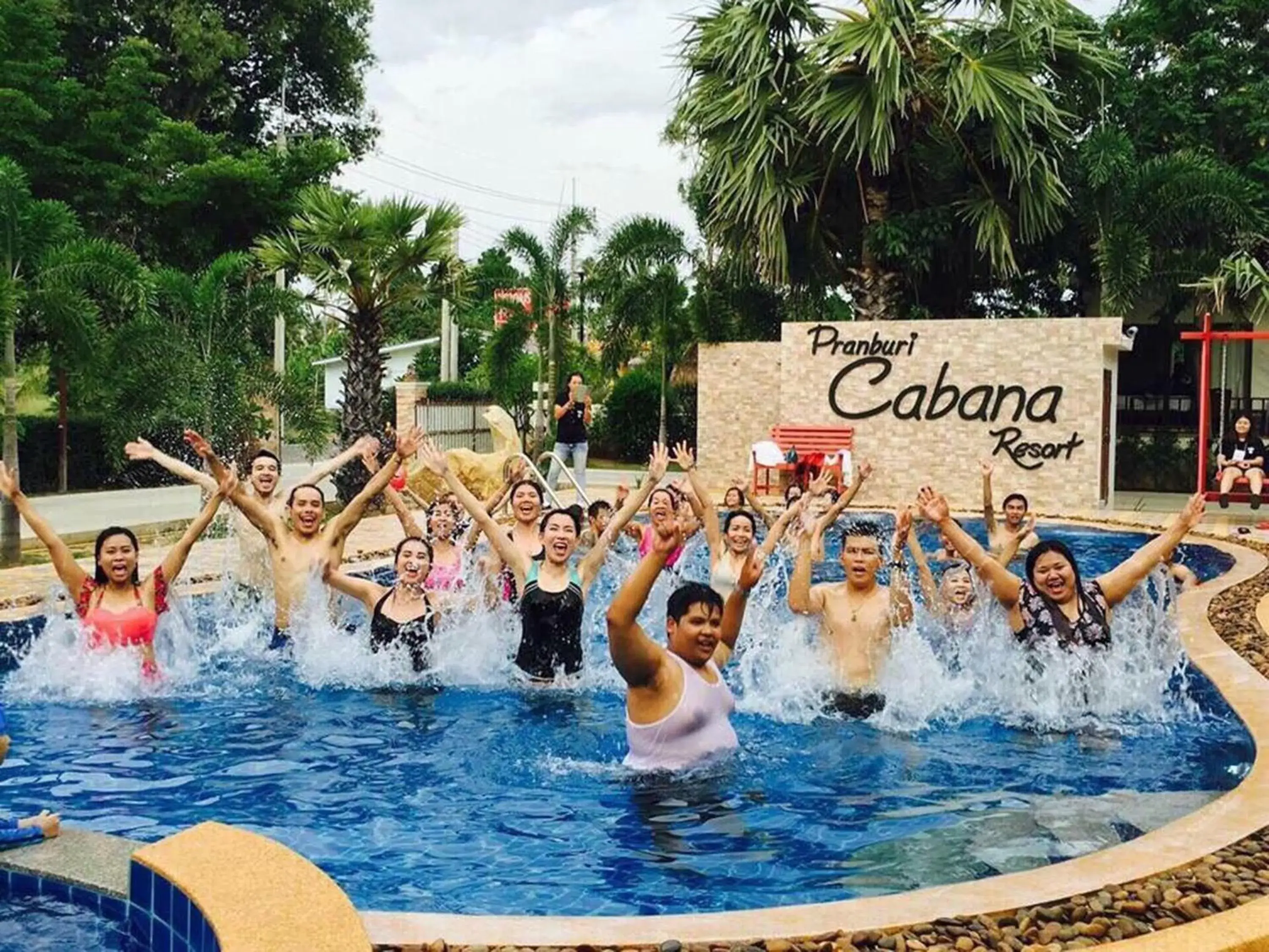 Swimming Pool in Pranburi Cabana Resort