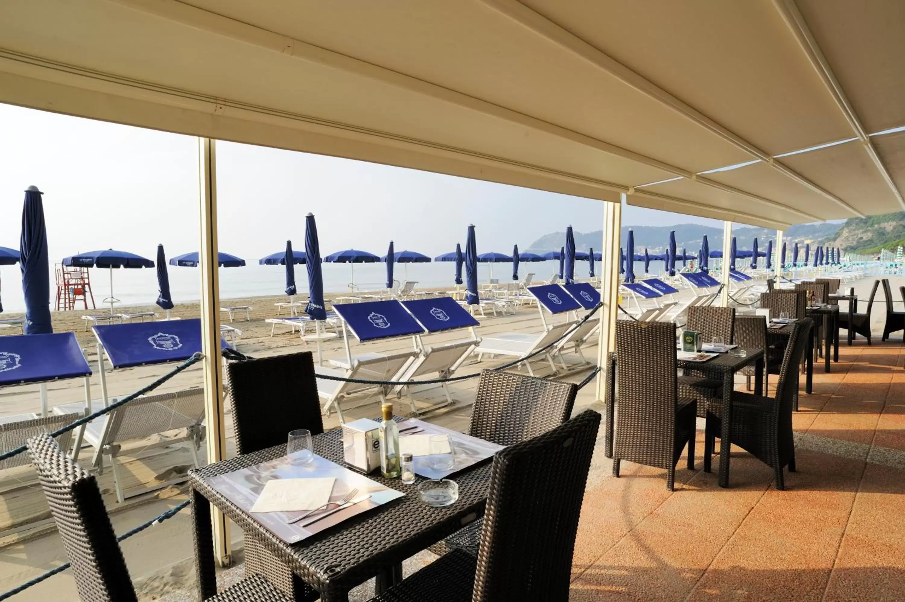 Balcony/Terrace, Restaurant/Places to Eat in Grand Hotel Mediterranee