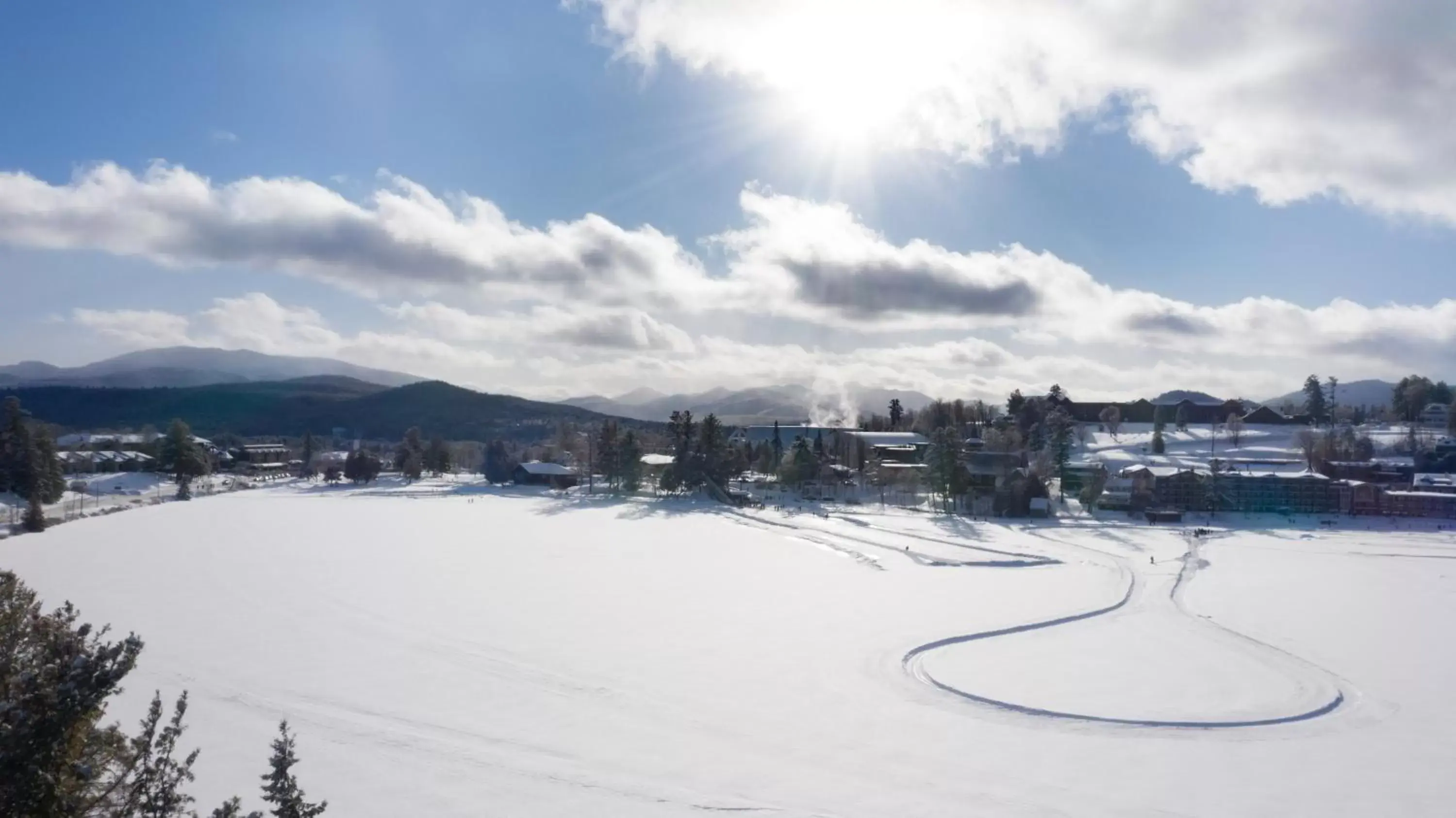 Winter in Lake Placid Inn: Main Street