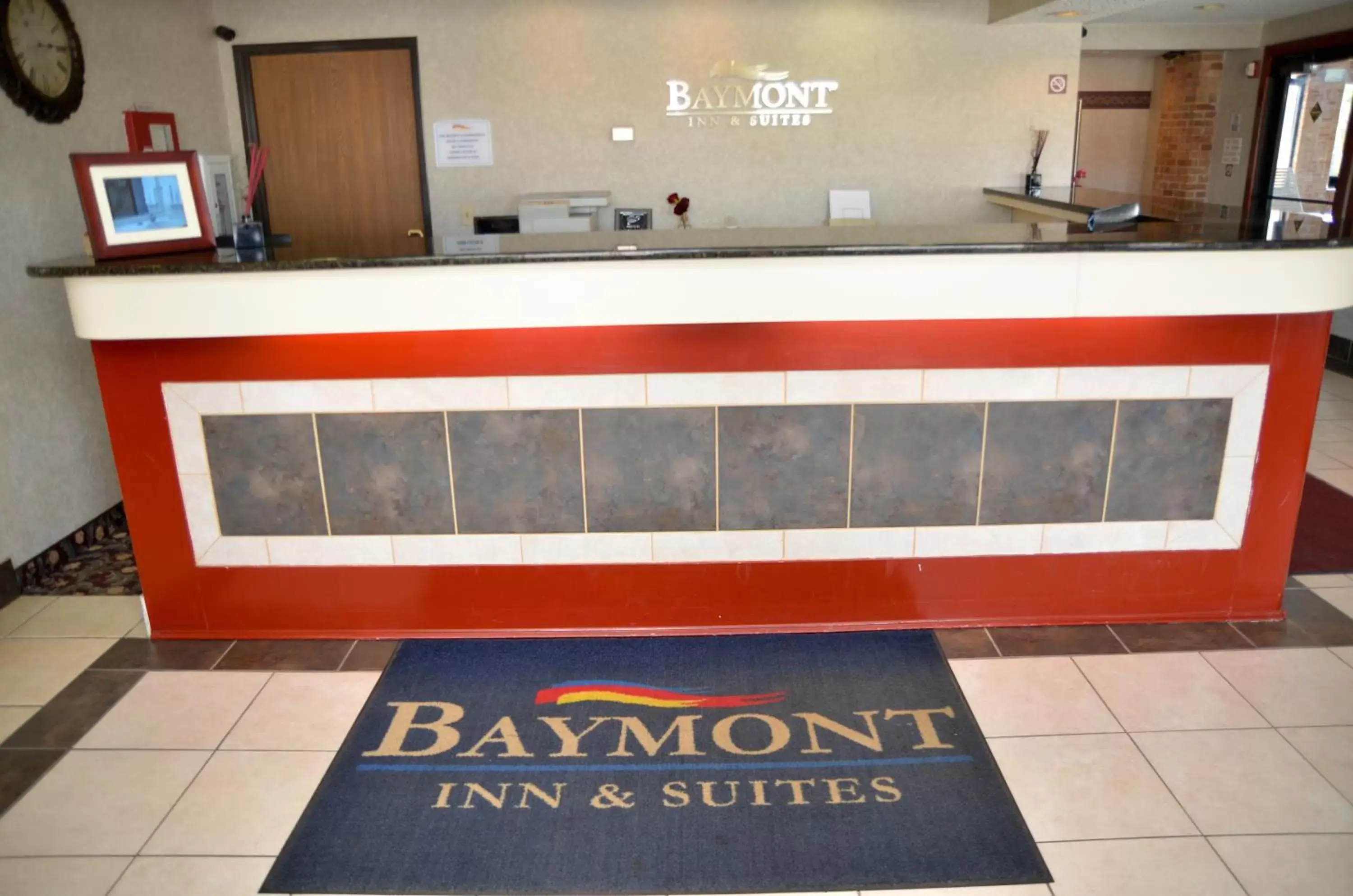 Lobby or reception in Baymont by Wyndham Port Huron Lobby or reception in Baymont by Wyndham Port Huron