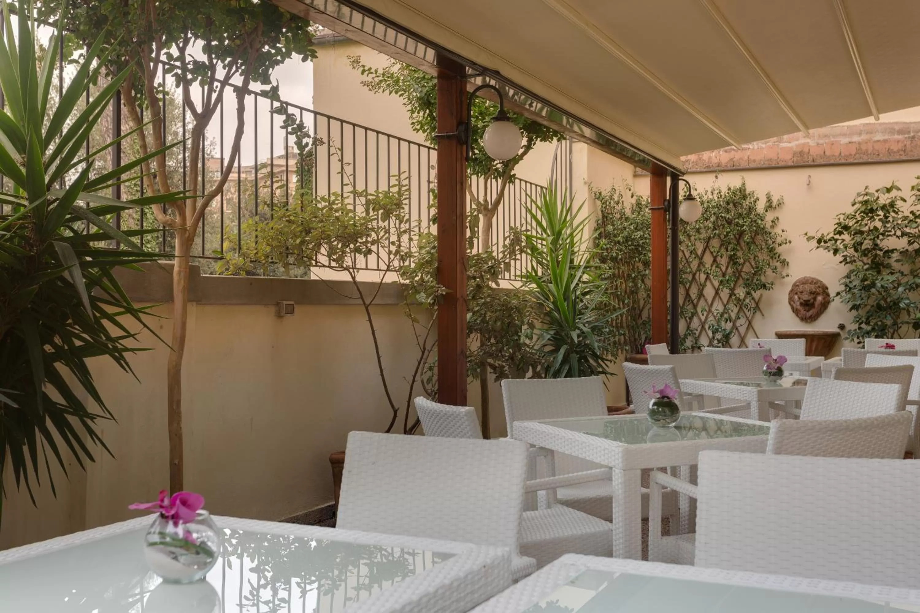 Restaurant/places to eat in Albergo Chiusarelli