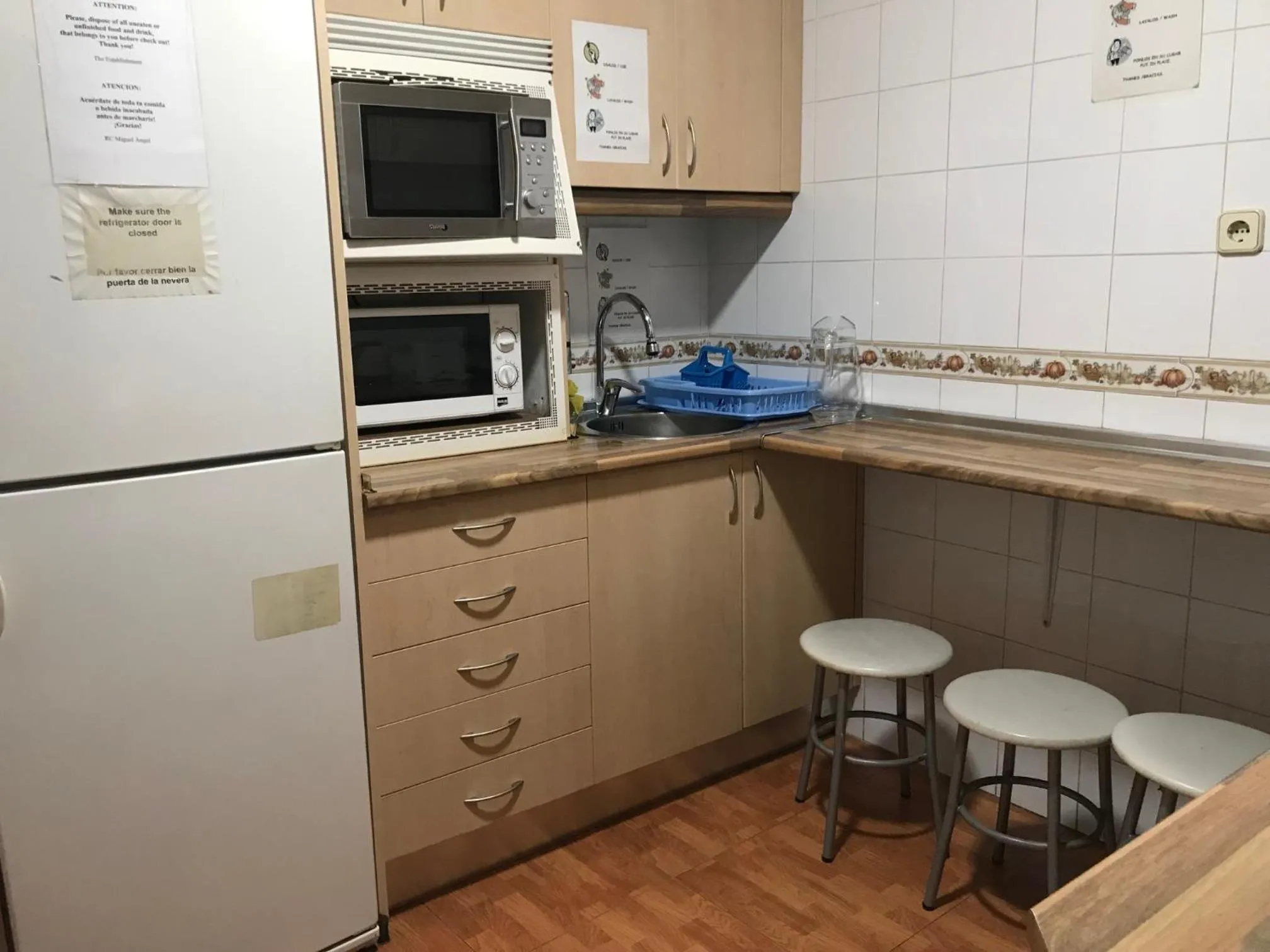 Communal kitchen in RC Miguel Angel