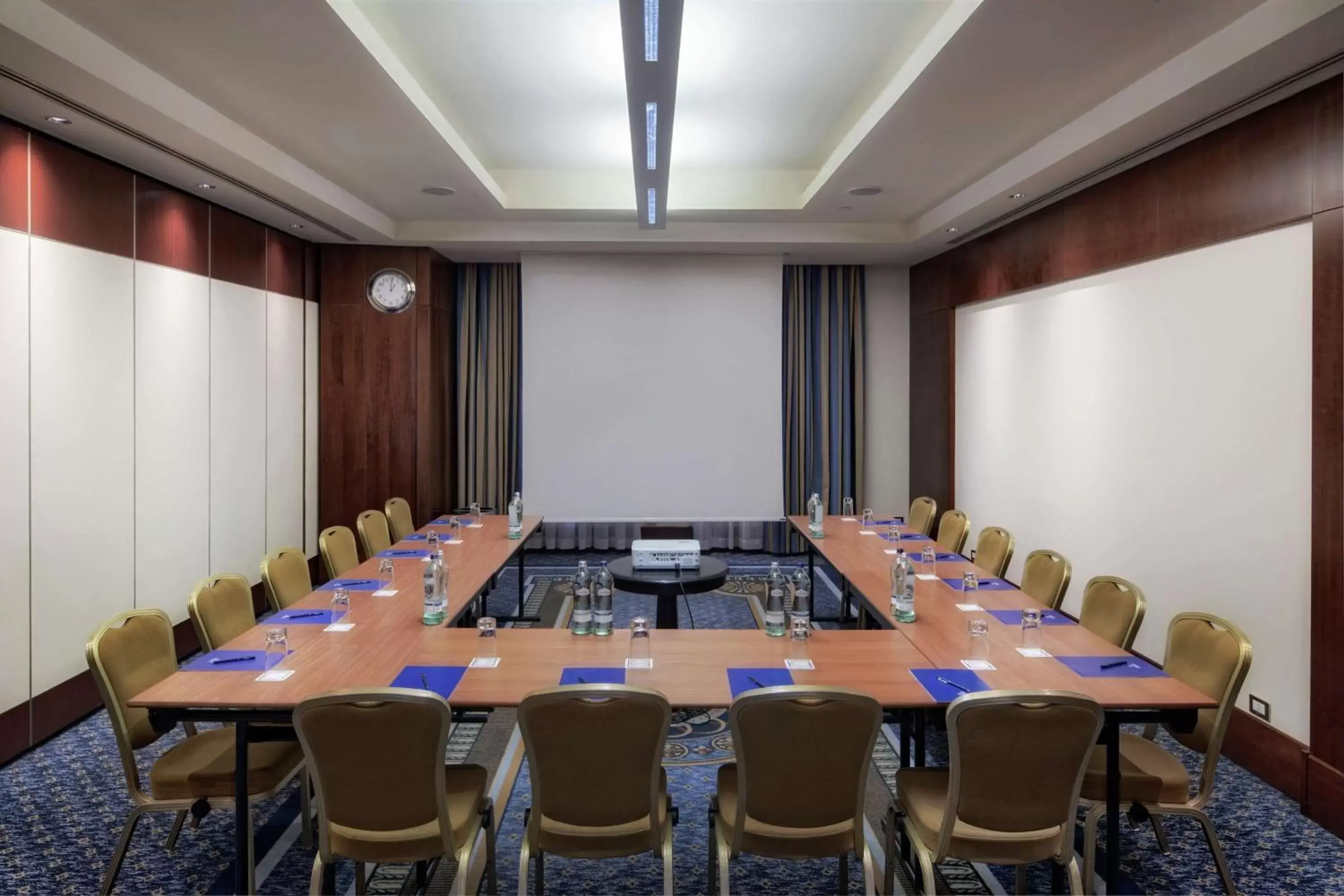 Meeting/conference room in Hilton Molino Stucky Venice