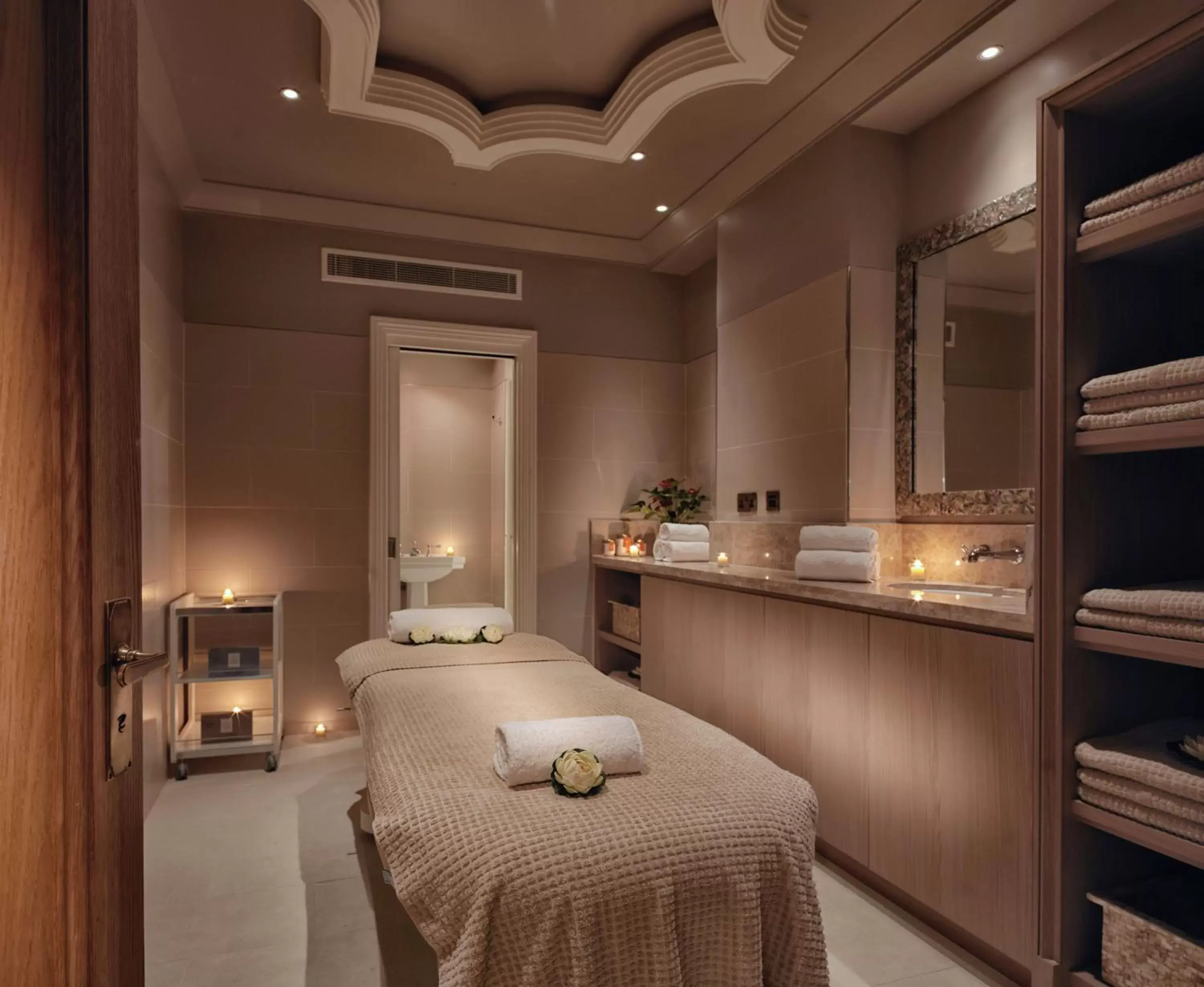 Spa and wellness centre/facilities, Spa/Wellness in The LaLit London