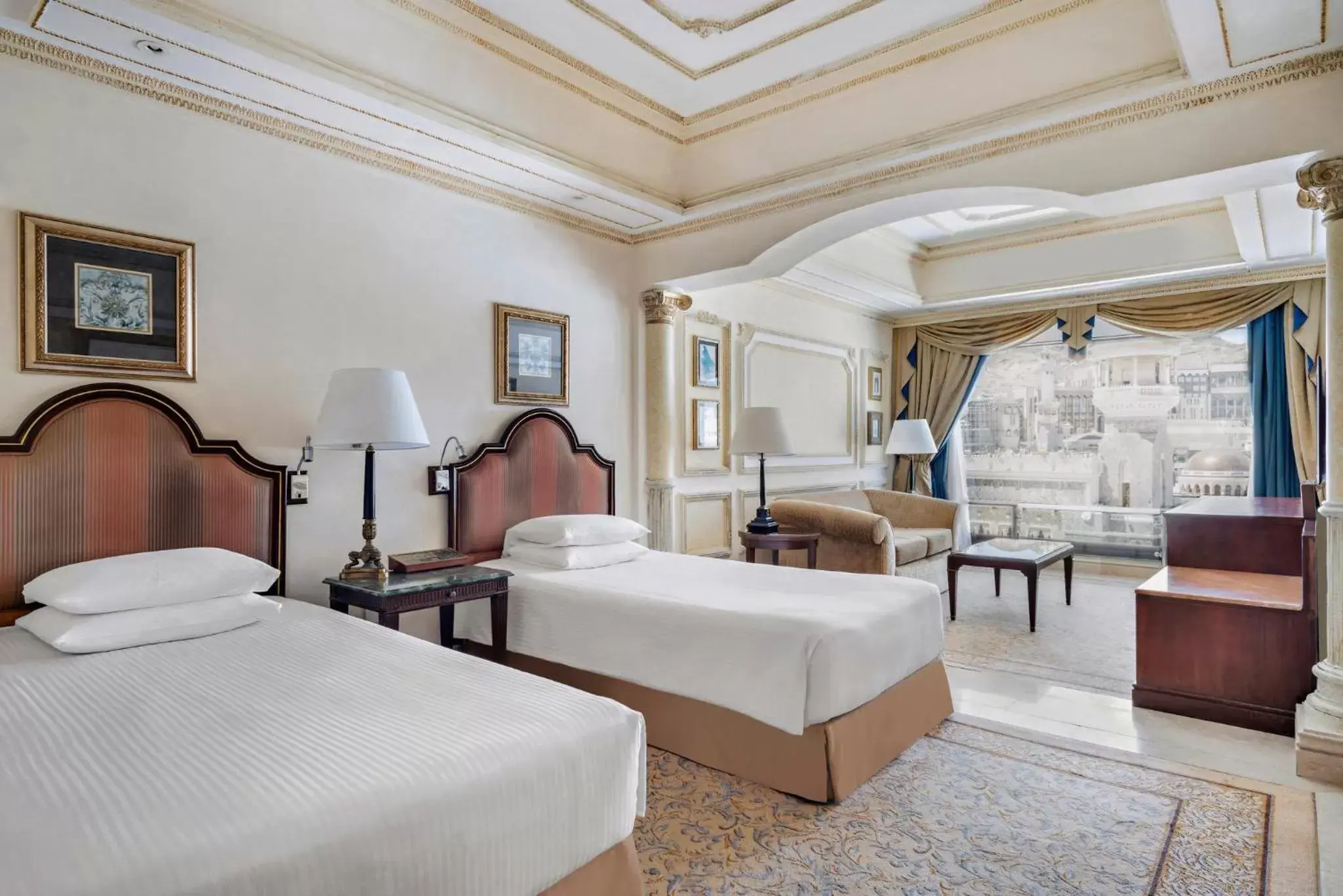 Deluxe Twin Room with Haram View in InterContinental Dar Al Tawhid Makkah by IHG Deluxe Twin Room with Haram View in InterContinental Dar Al Tawhid Makkah by IHG