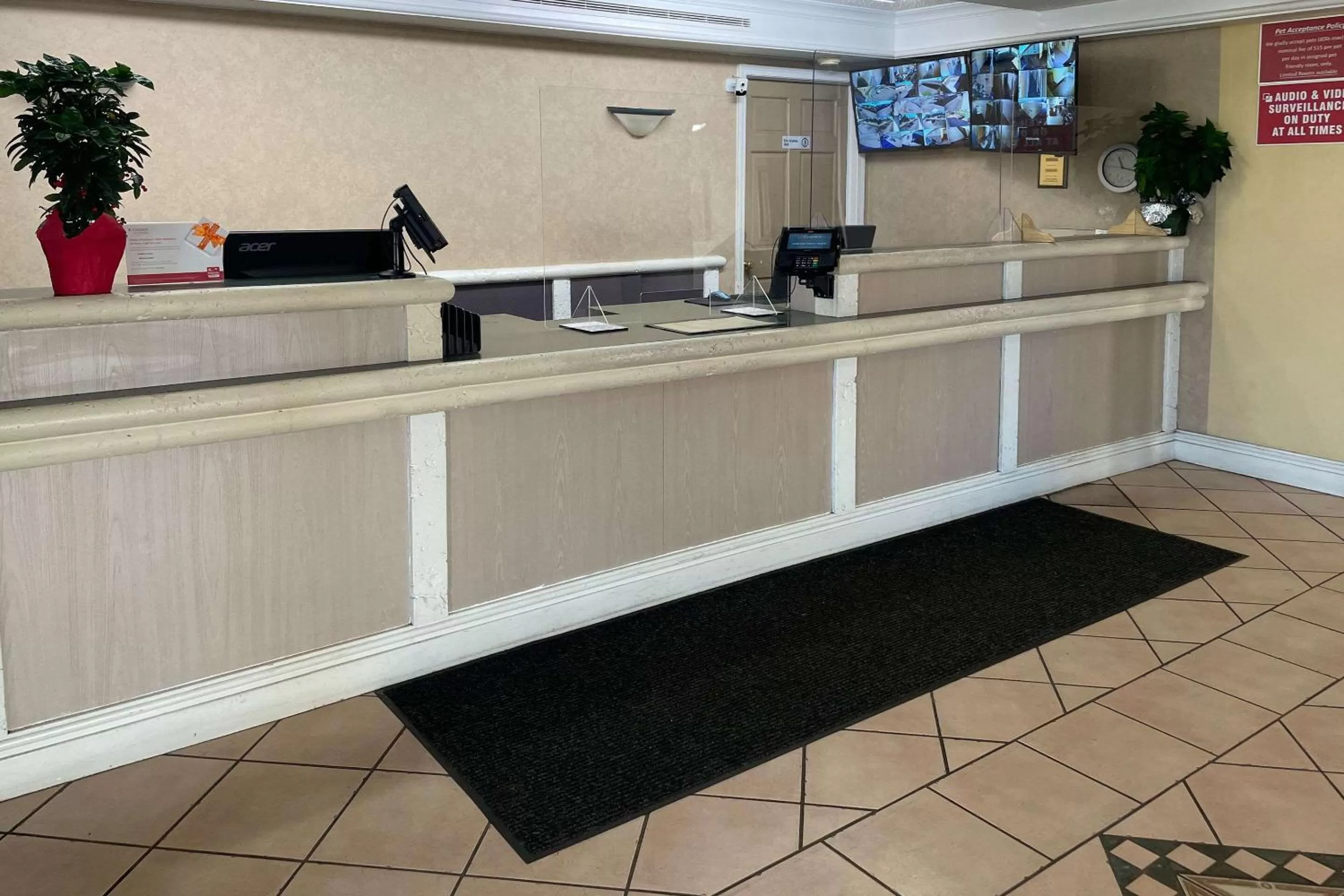 Lobby or reception in Econo Lodge