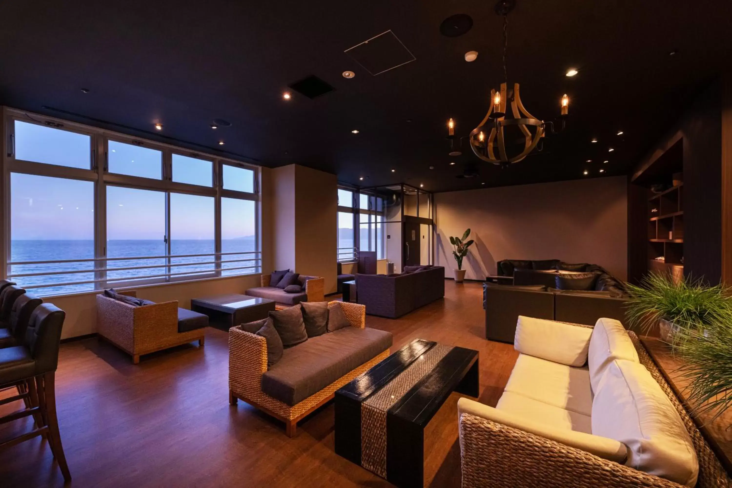 Communal lounge/ TV room, Seating Area in Imagine Hotel & Resort