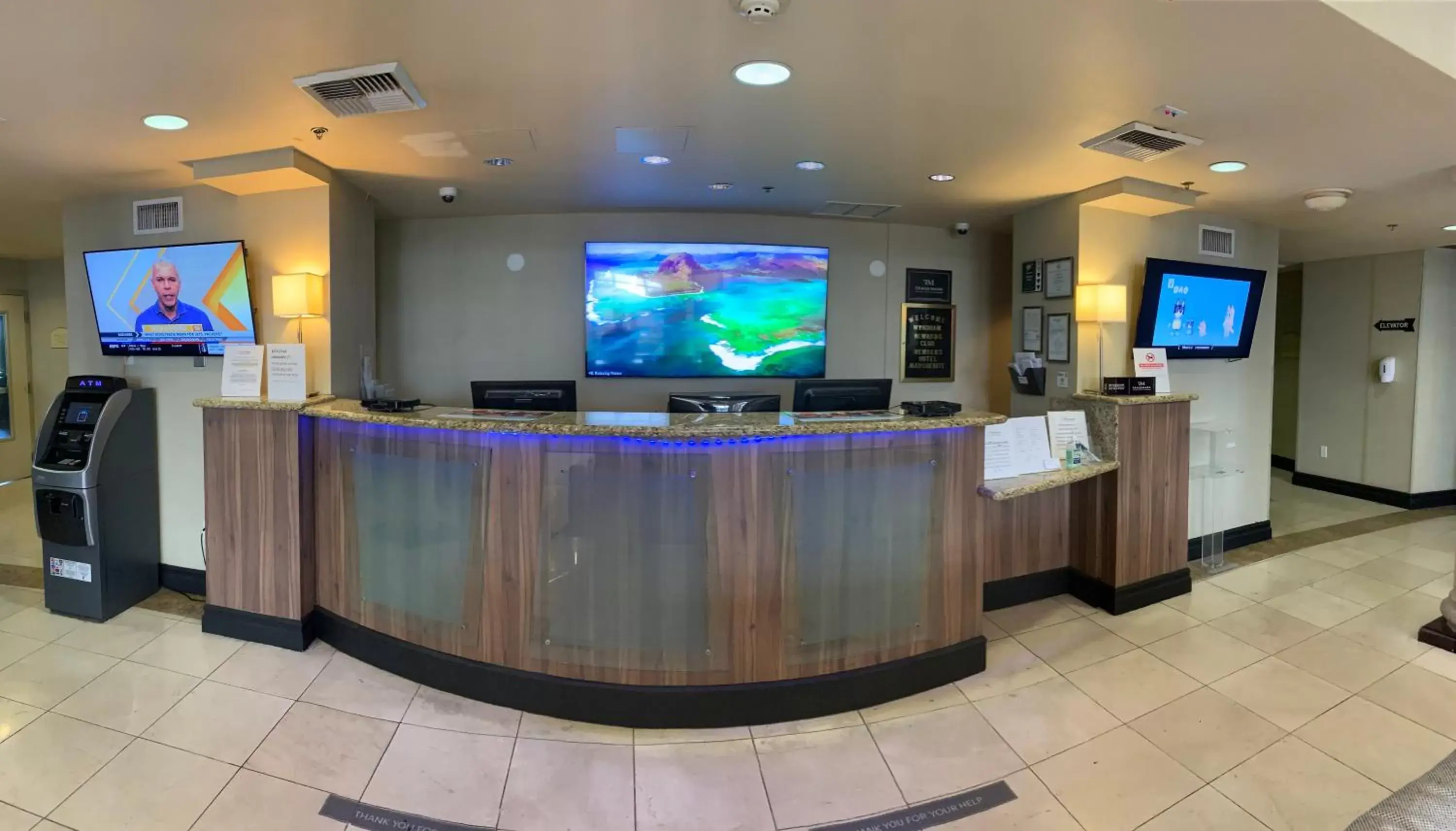 Lobby or reception in Hotel Marguerite South Anaheim - Garden Grove, Trademark Collection by Wyndham Lobby or reception in Hotel Marguerite South Anaheim - Garden Grove, Trademark Collection by Wyndham
