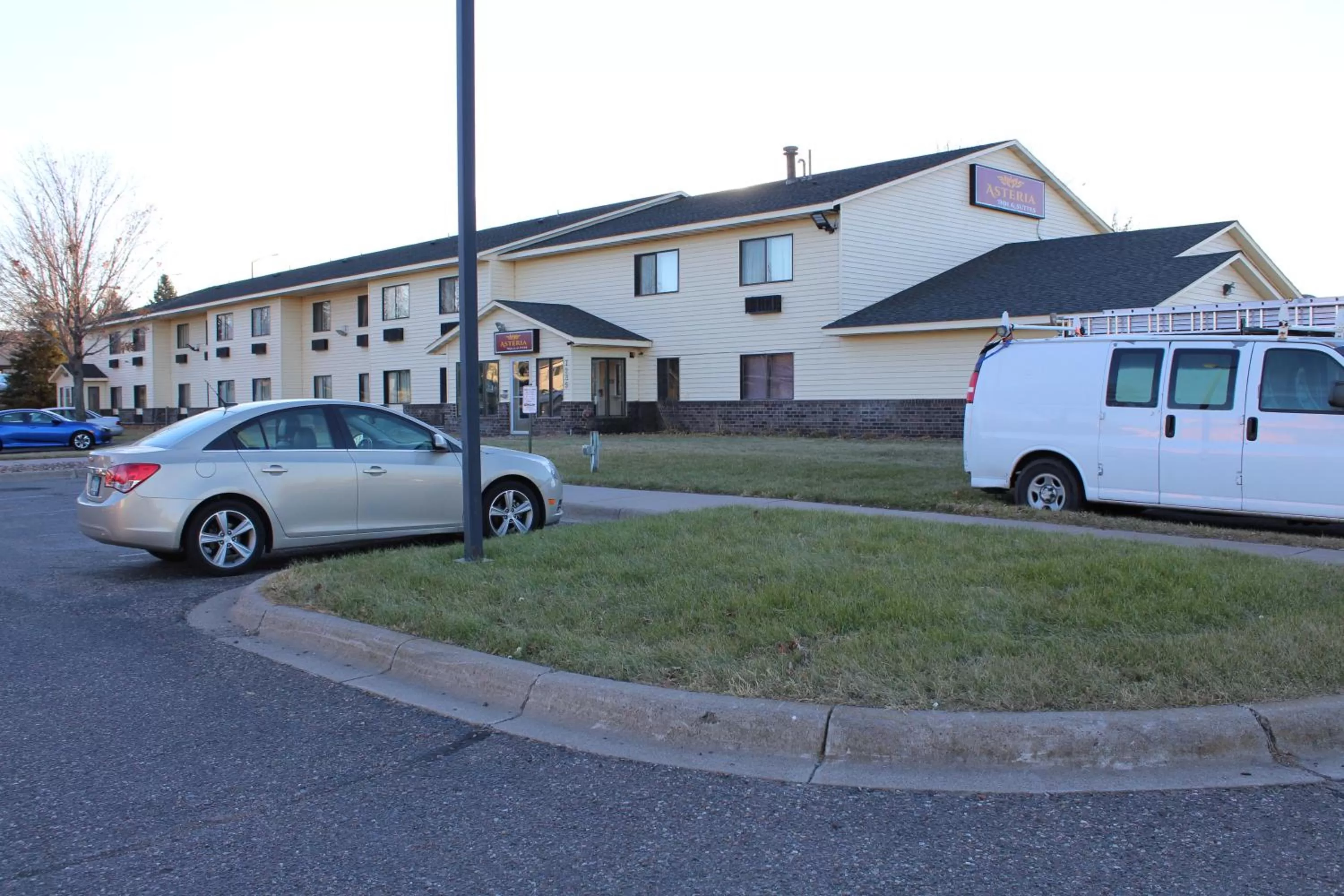 Facade/entrance in Coratel Inn and Suites Maple Grove