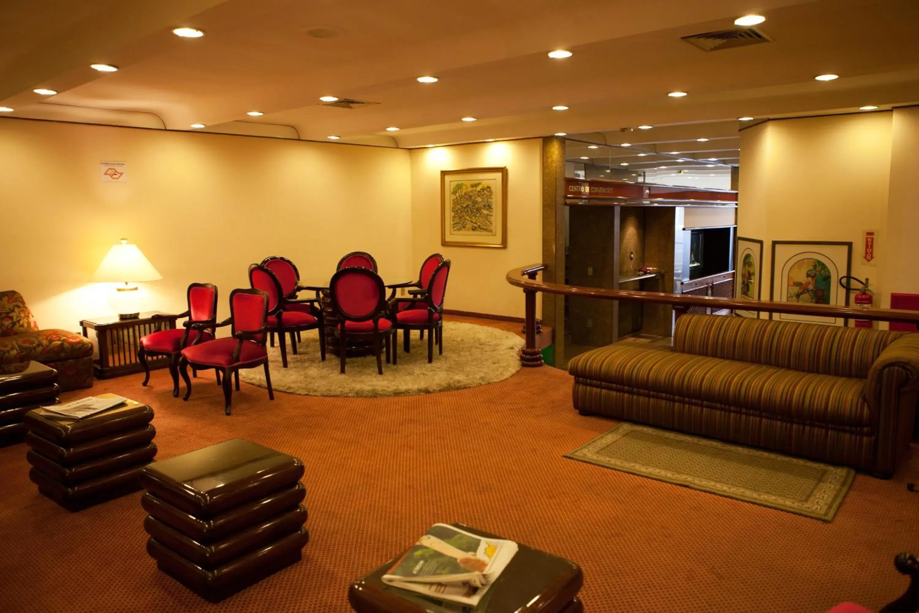 Lobby or reception, Lounge/Bar in Hotel Gran Corona