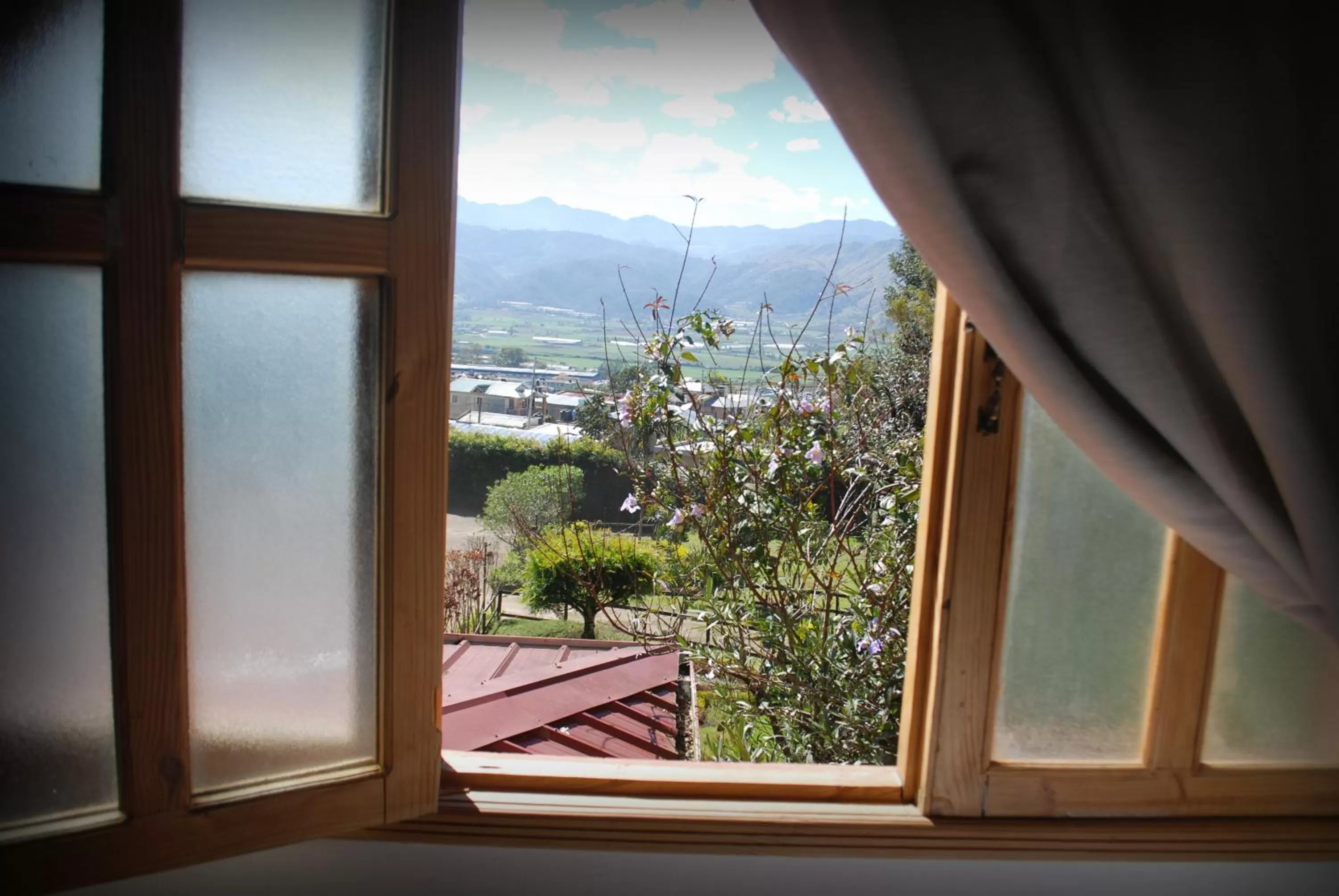 Photo of the whole room in Hotel Rancho Constanza & Cabañas de la Montaña