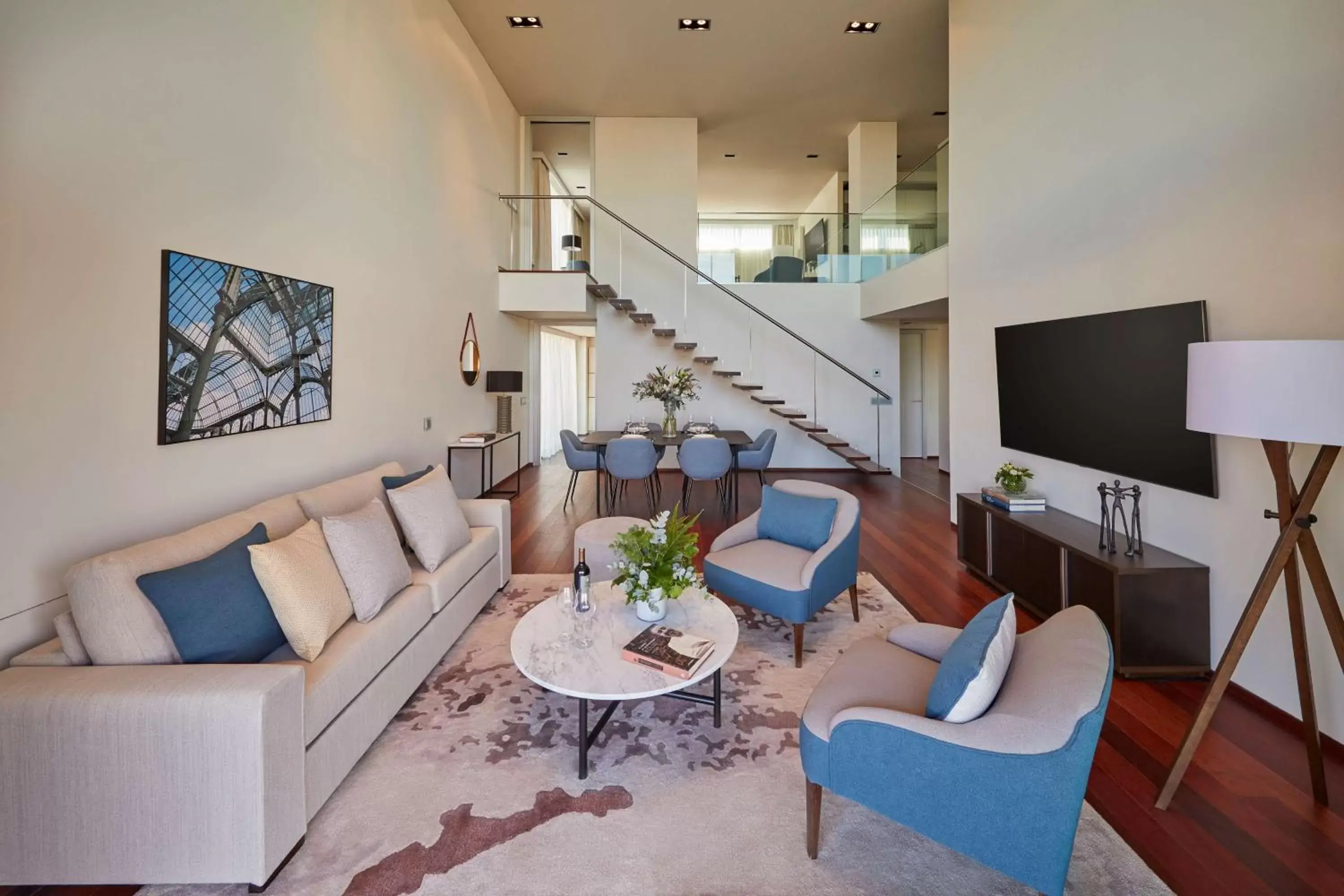 Photo of the whole room in Hyatt Regency Madrid Residences Photo of the whole room in Hyatt Regency Madrid Residences