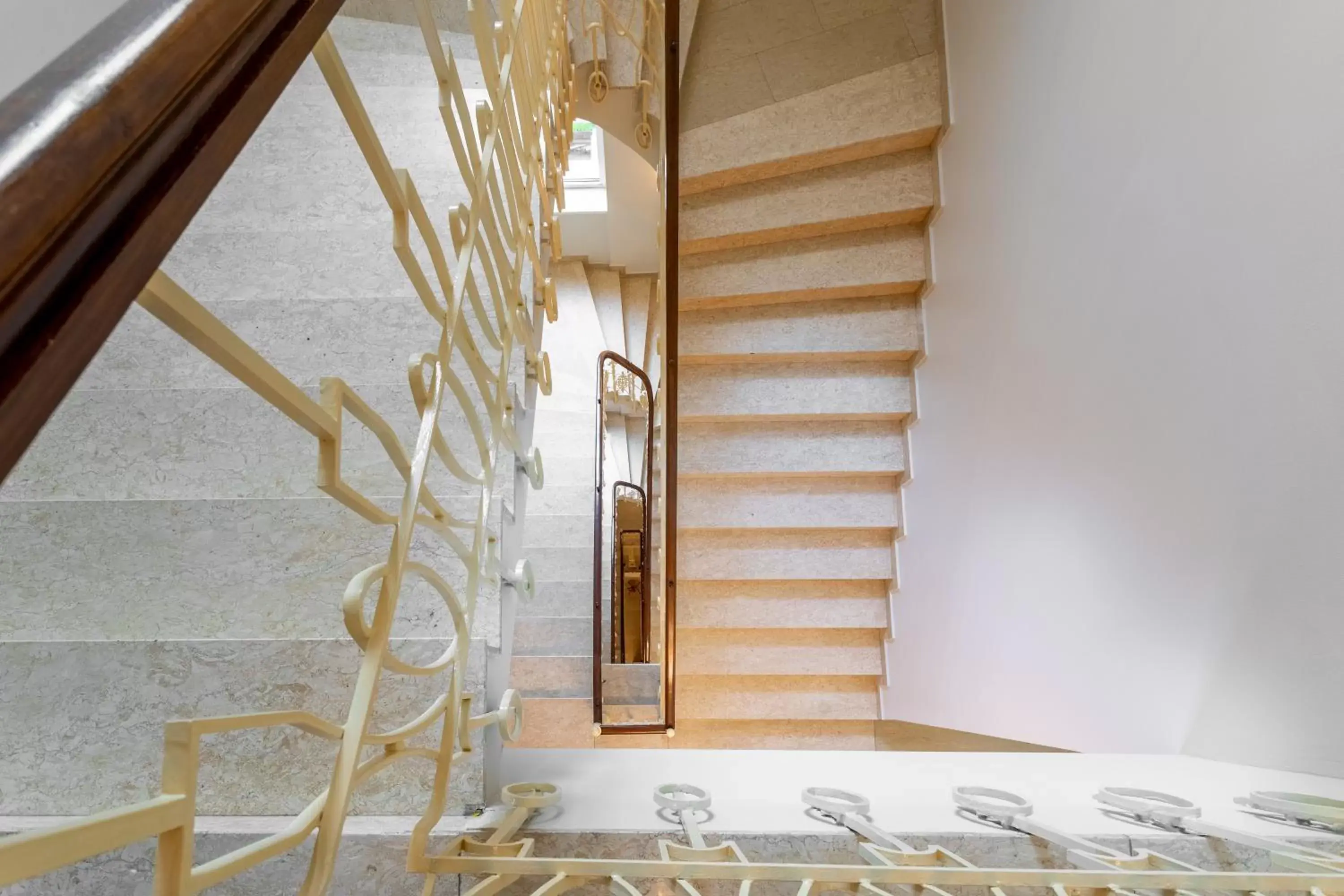 Property building in Theaterhotel & Suites Wien Property building in Theaterhotel & Suites Wien