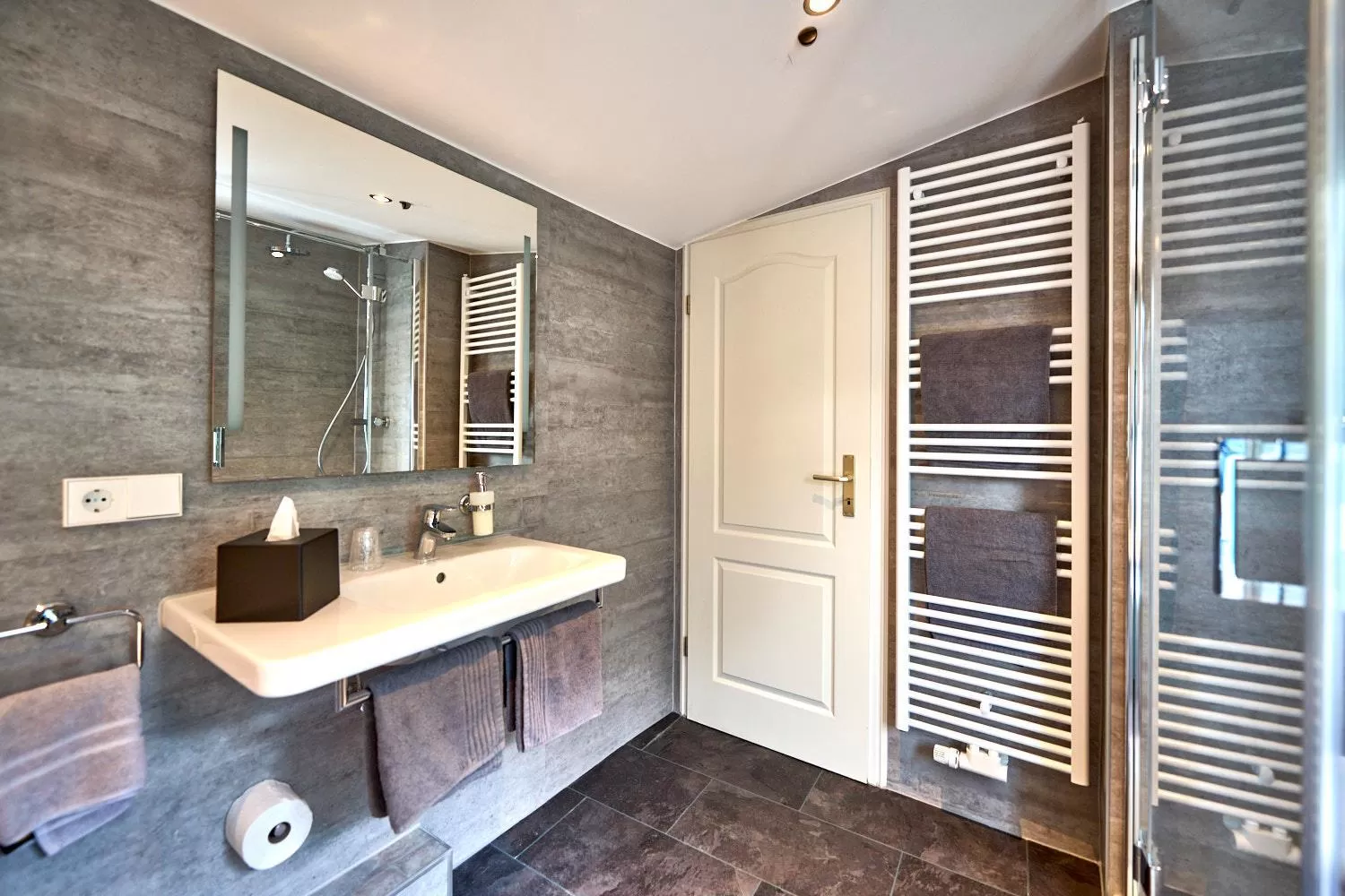 Bathroom in Hotel Belvedere