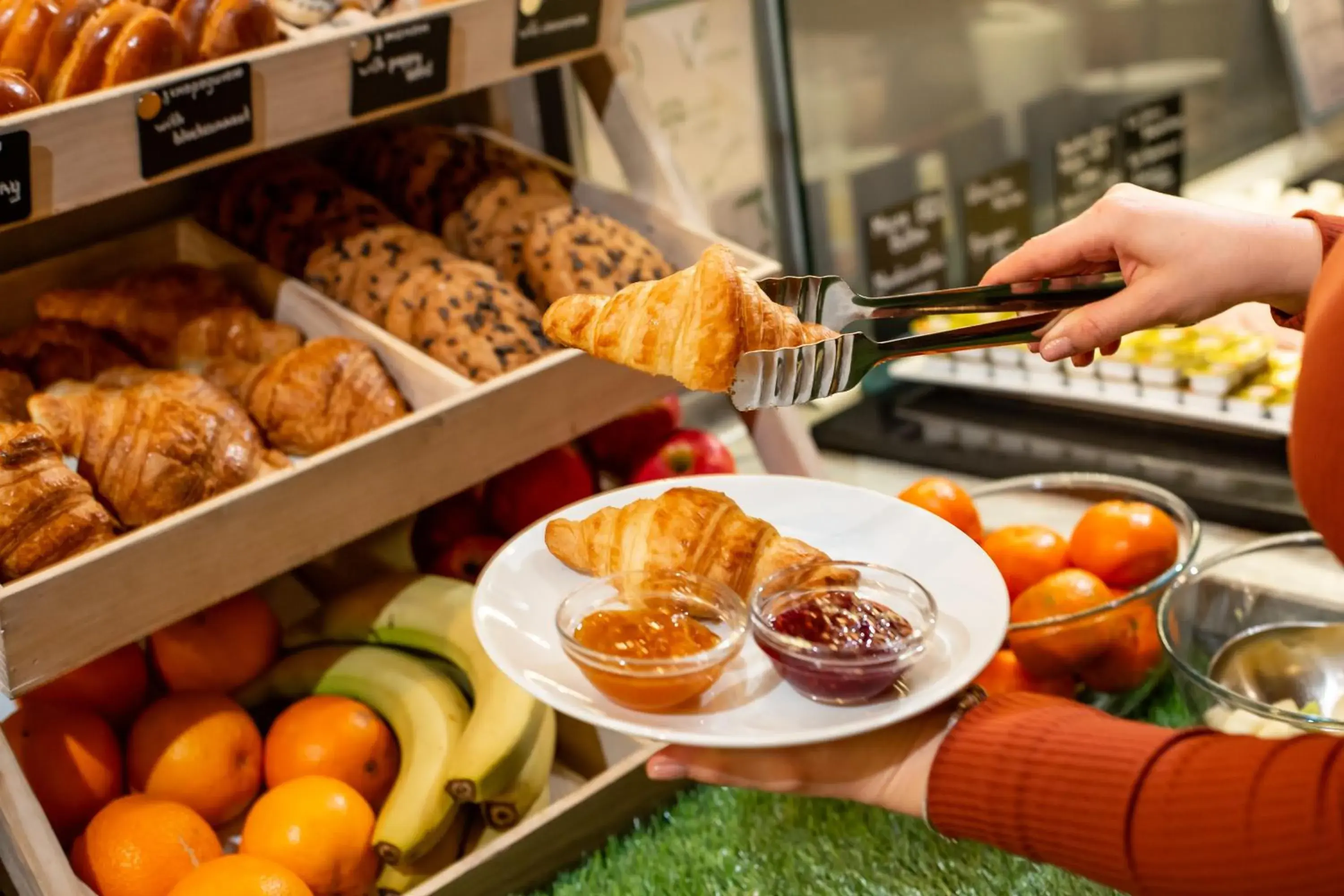 Buffet breakfast in Ibis Styles Lviv Center