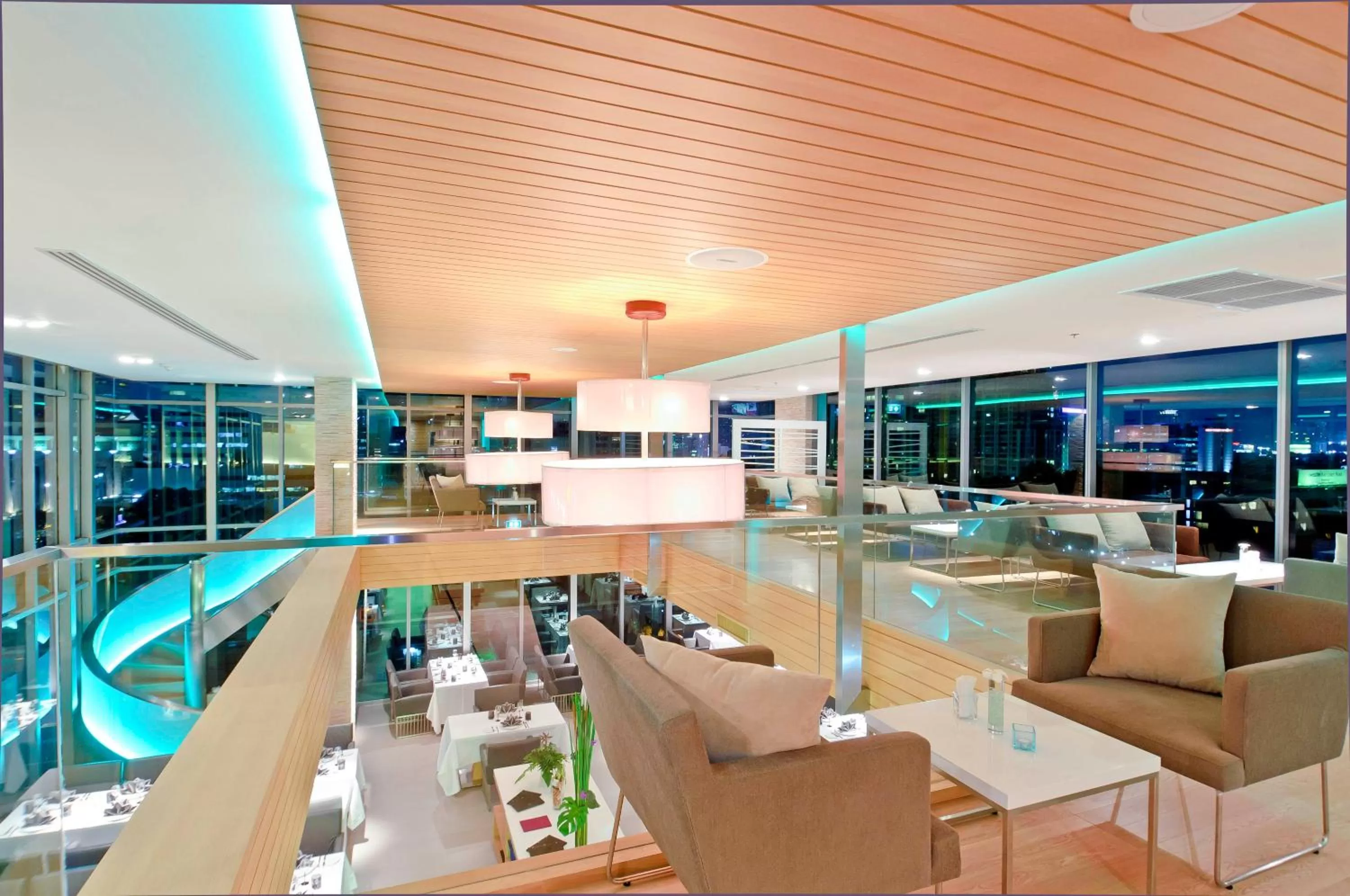 Restaurant/places to eat in Sivatel Bangkok Hotel