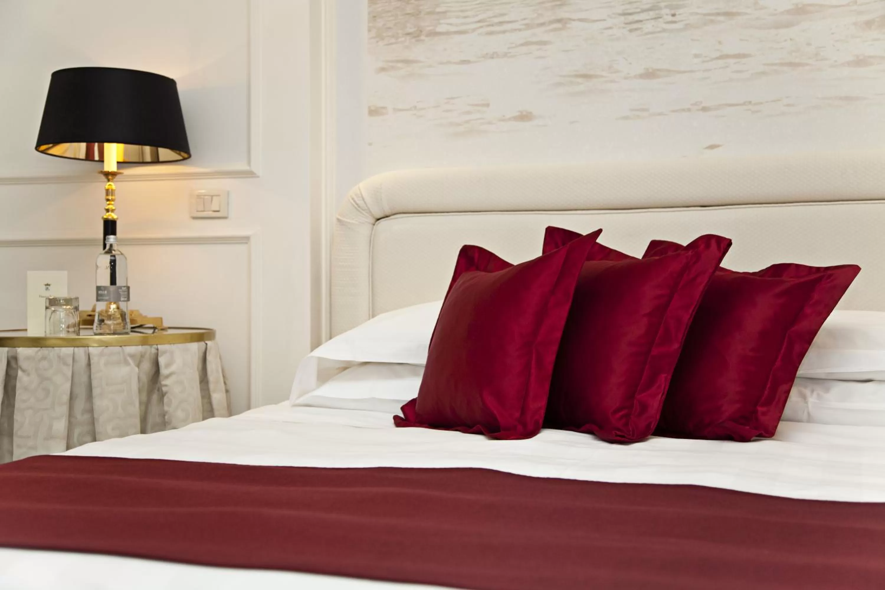 Decorative detail in Albergo Terminus