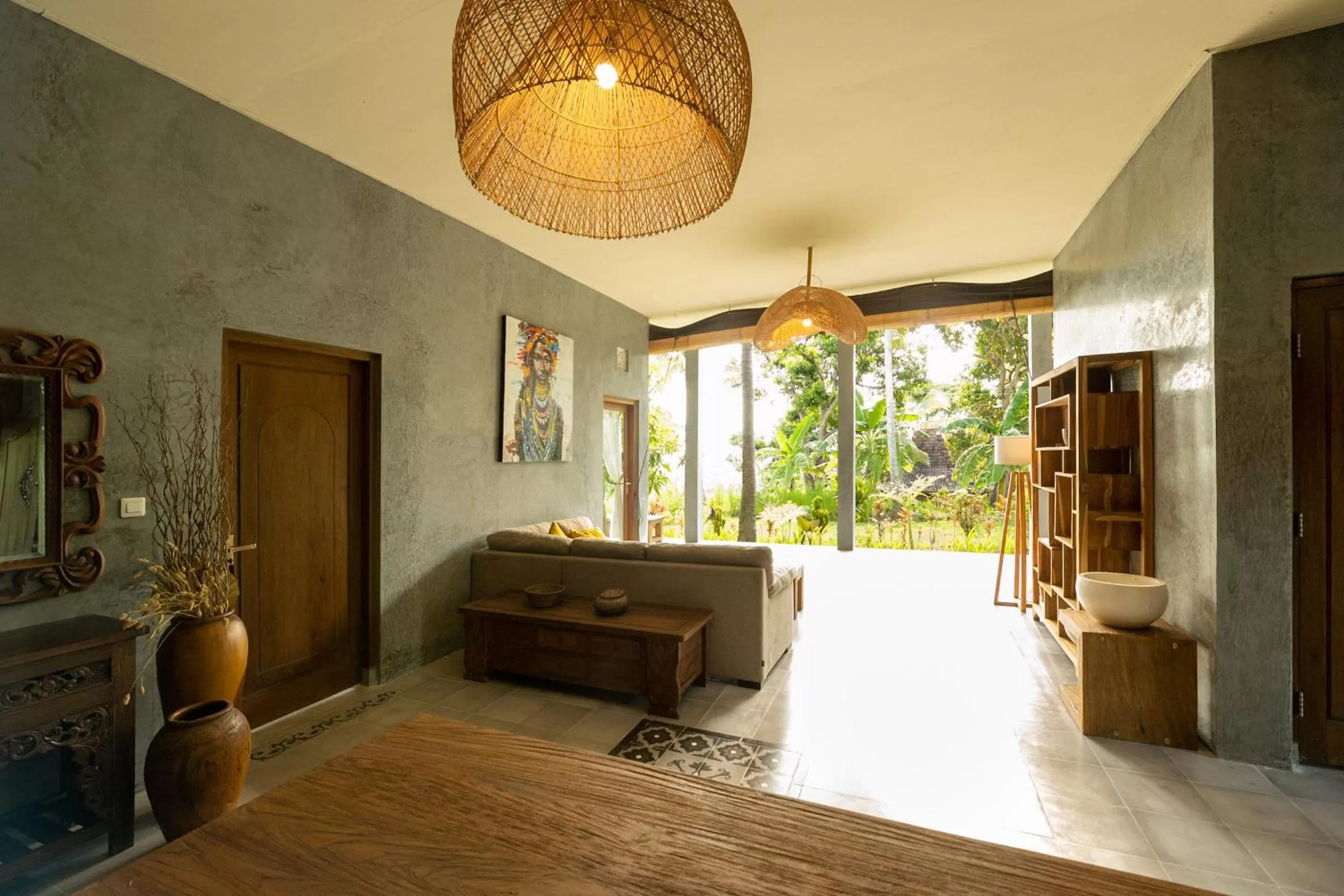 Living room, Bed in Tanah Damai Hotel