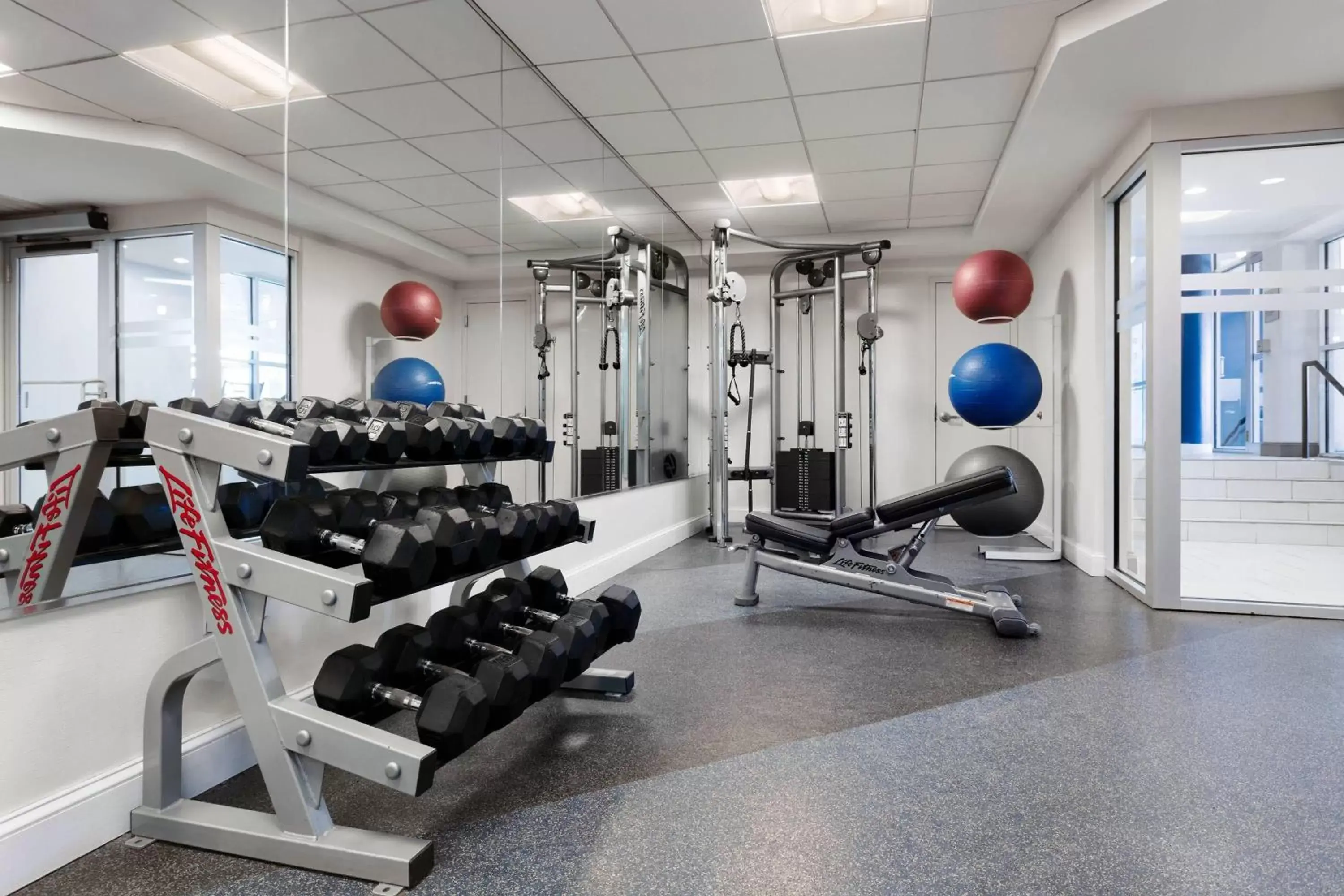 Fitness centre/facilities, Fitness Center/Facilities in Delta Hotels by Marriott Woodbridge