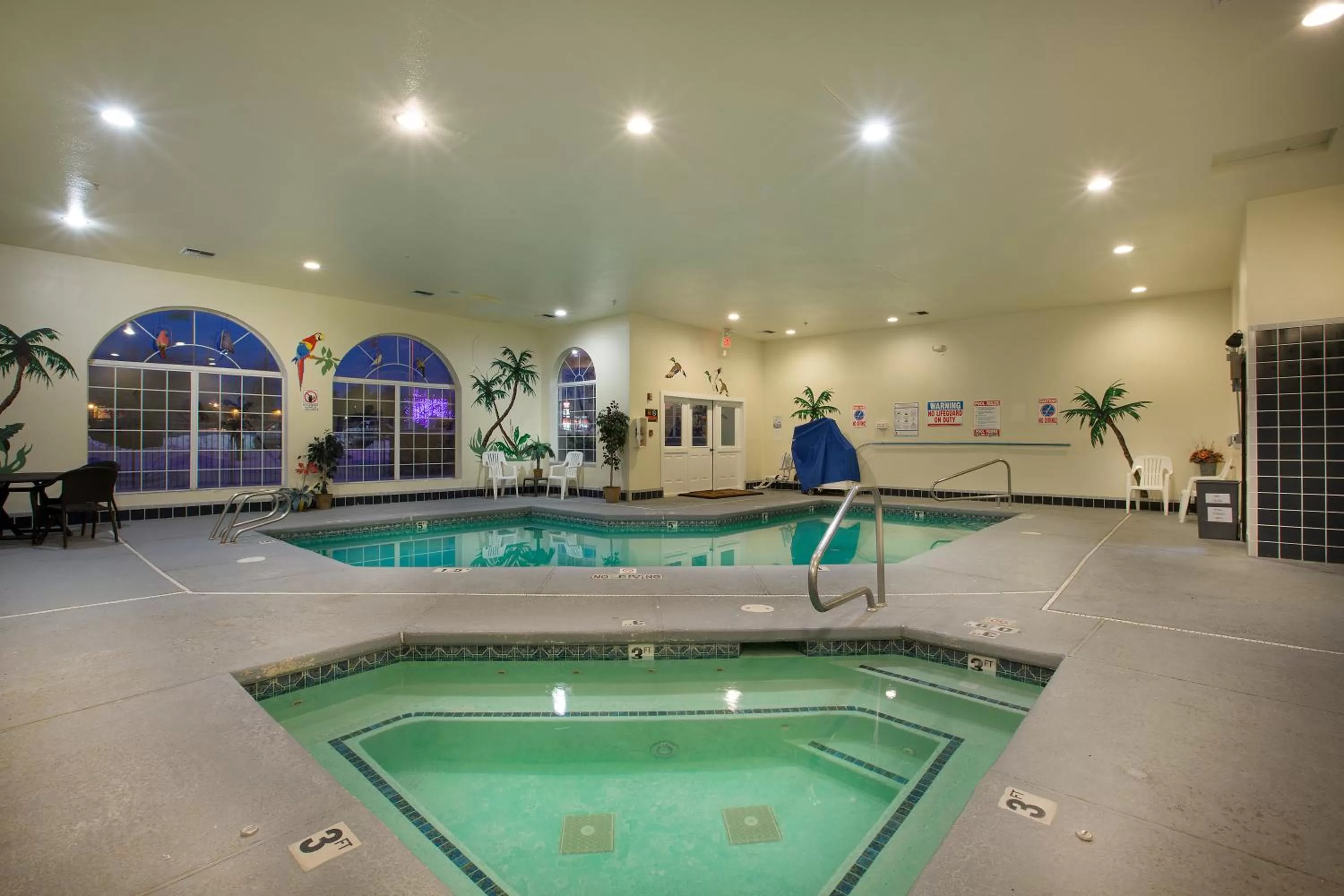 Swimming pool in Prospector Hotel & Casino