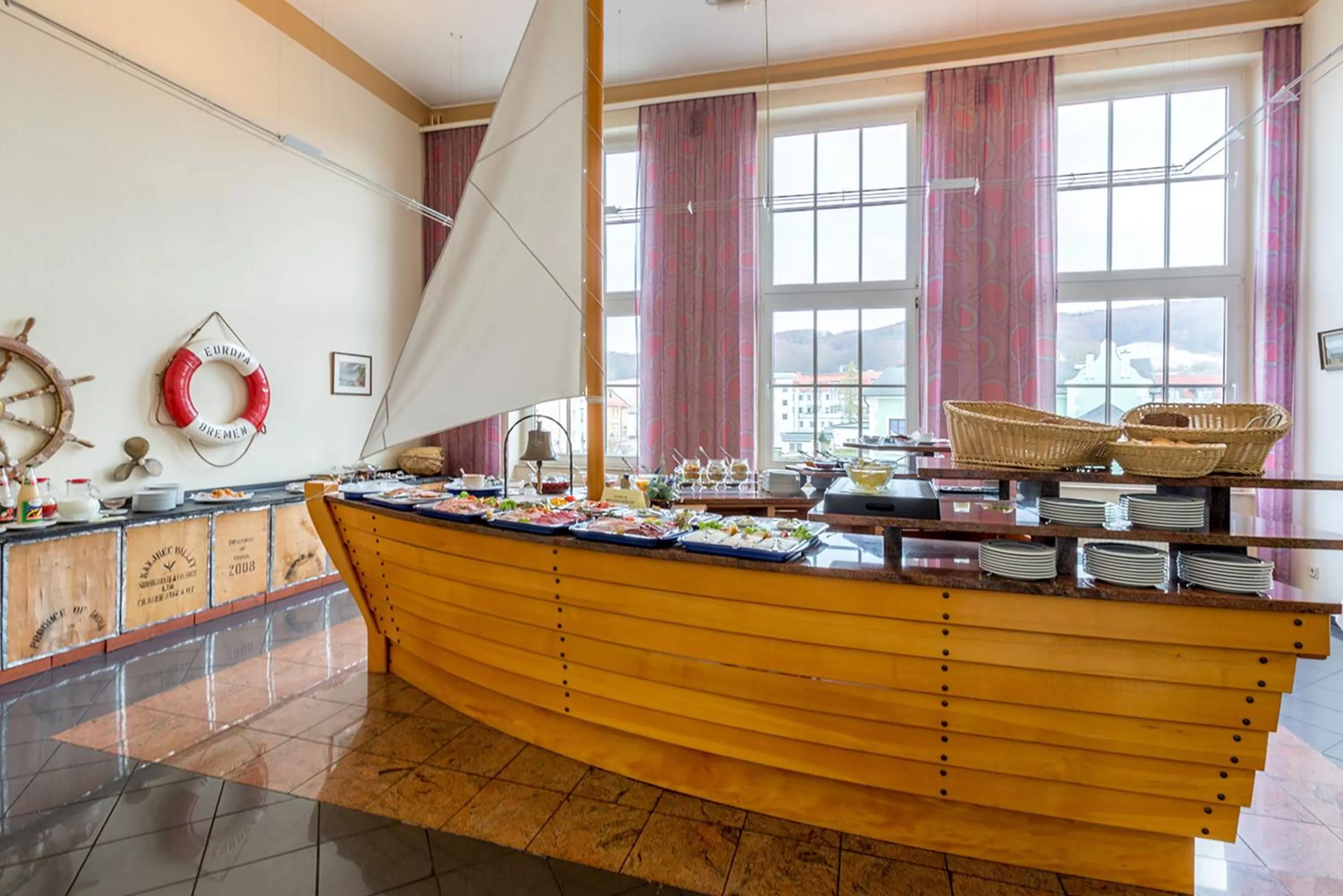 Buffet breakfast in Kurhotel Sassnitz