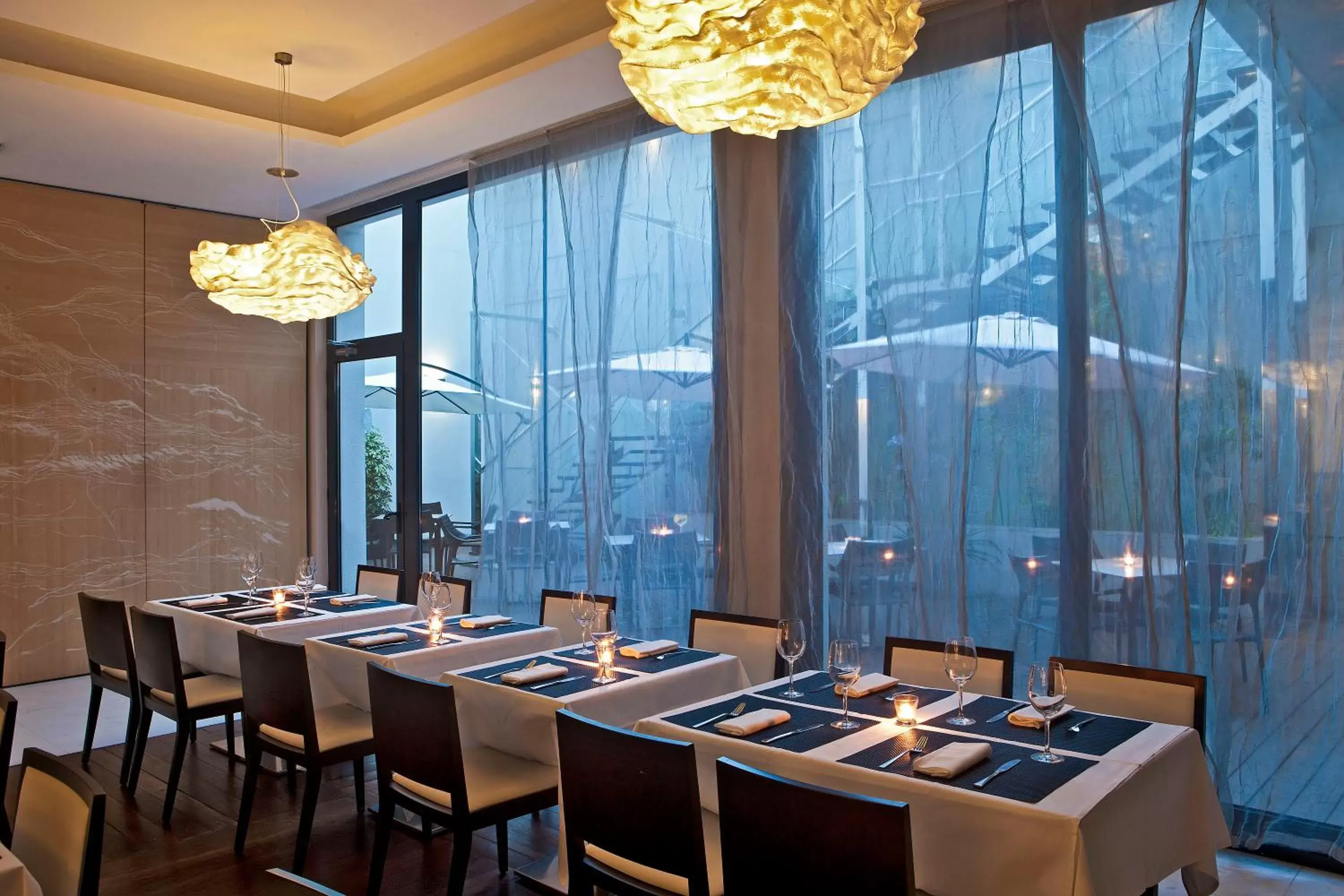 Restaurant/places to eat in Grupotel Gran Via 678 Restaurant/places to eat in Grupotel Gran Via 678