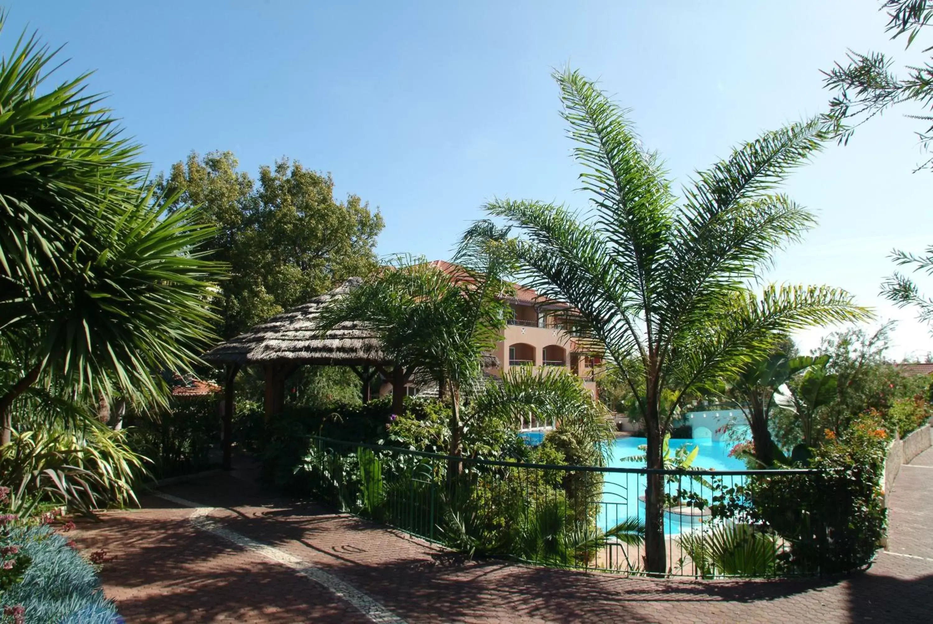 Facade/entrance, Pool View in Pestana Village Garden Hotel