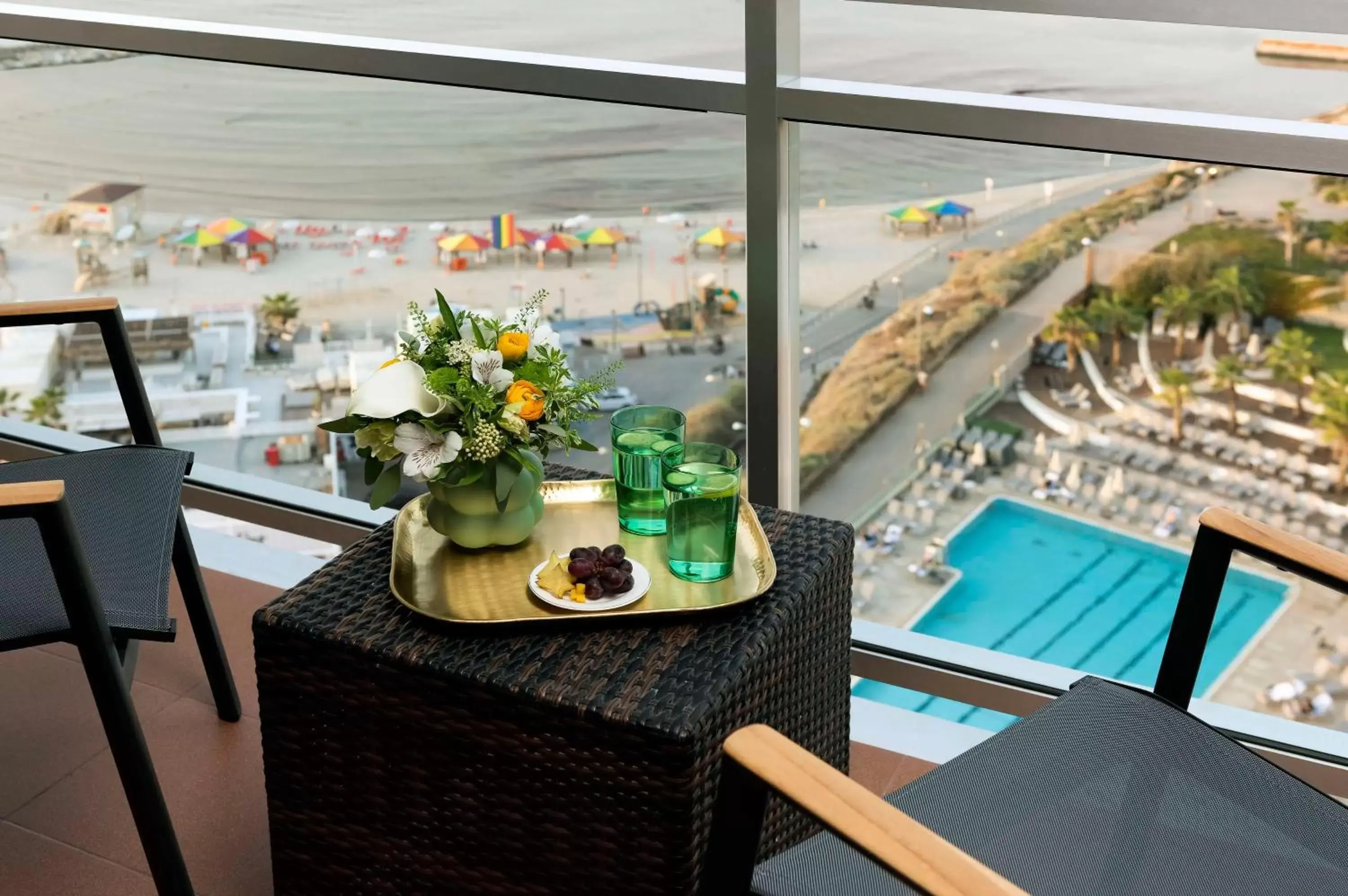 Living room, Pool View in Hilton Tel Aviv Hotel