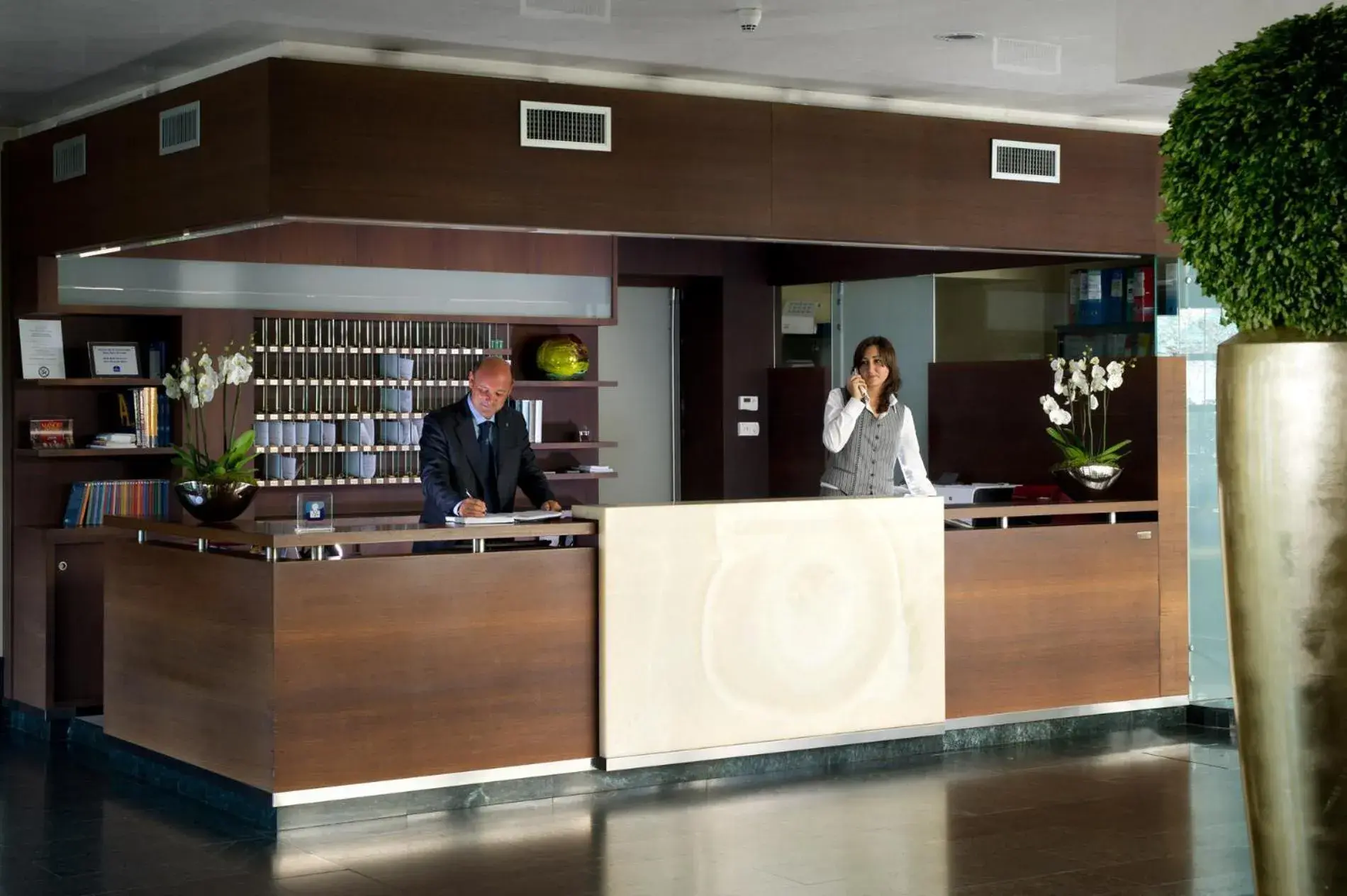 Lobby or reception in Villa Pace Park Hotel Bolognese