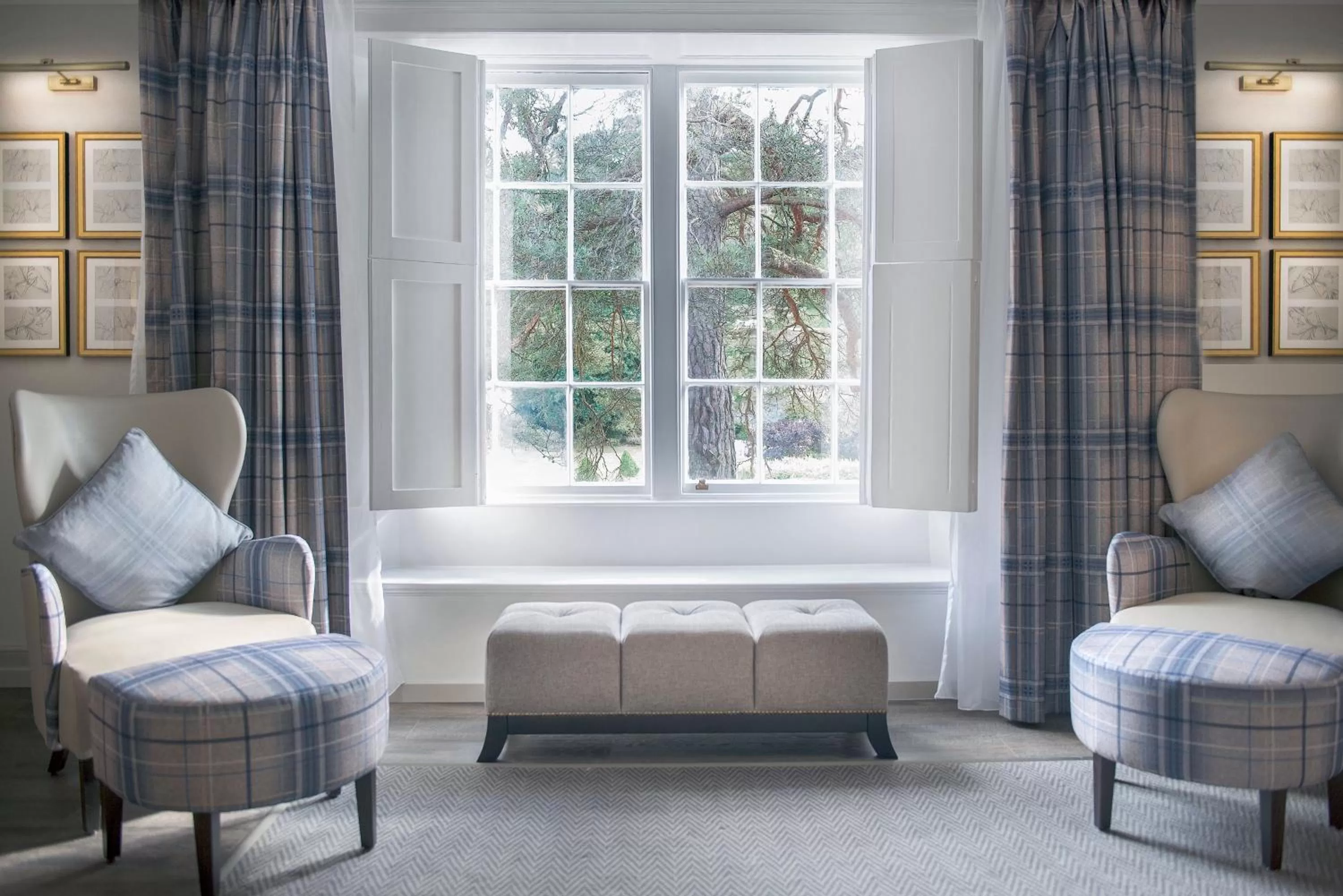 Photo of the whole room in Wotton House