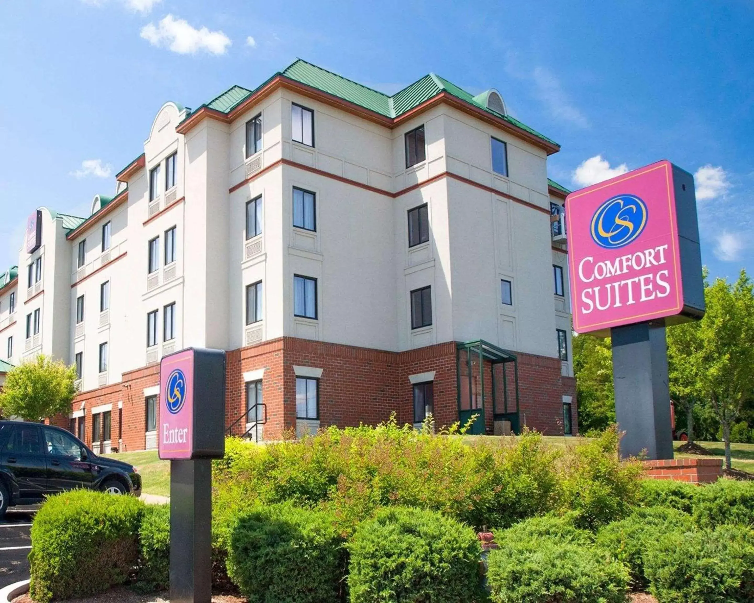 Property building in Comfort Suites West Warwick - Providence Property building in Comfort Suites West Warwick - Providence
