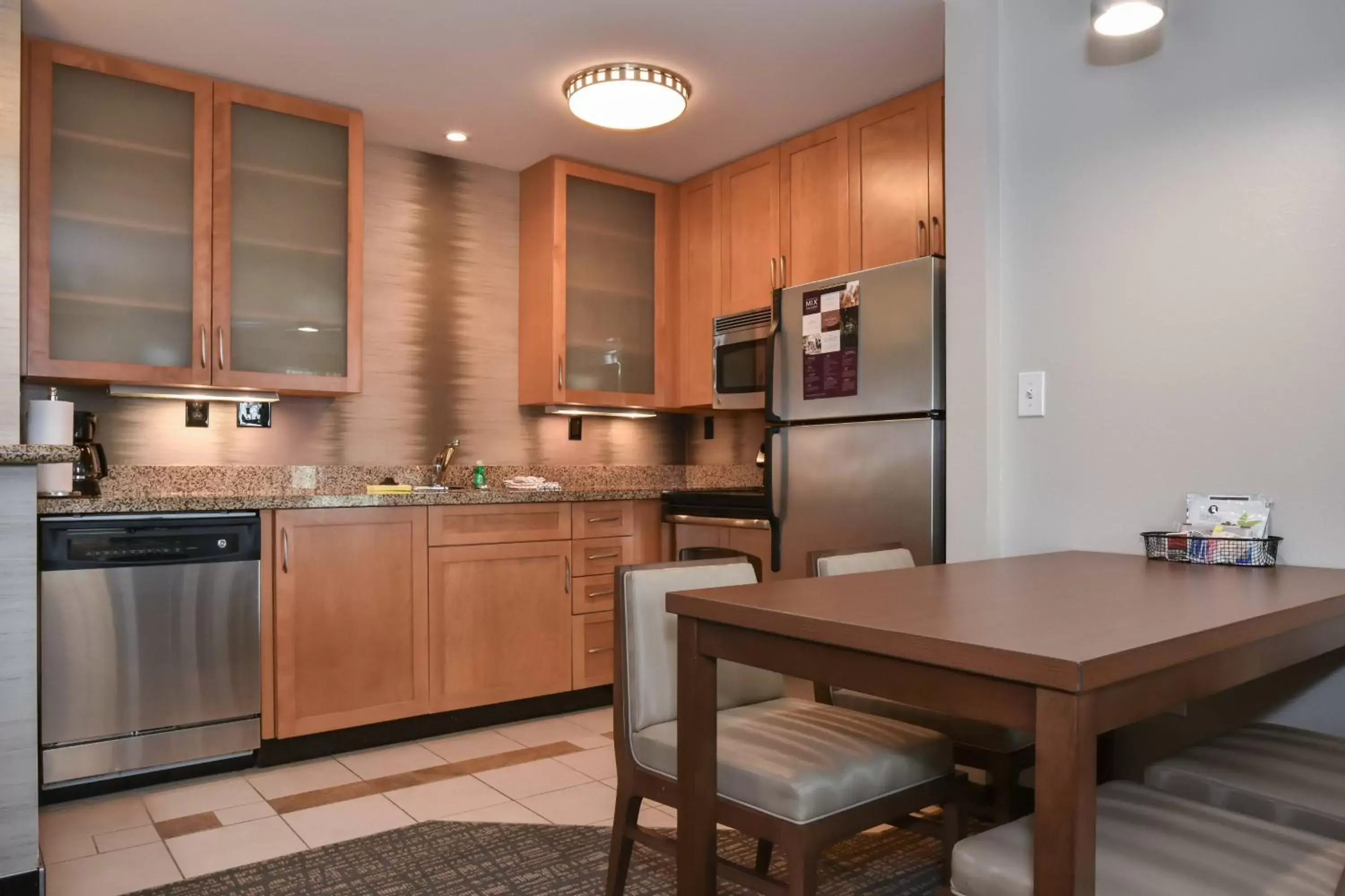 Bedroom, Kitchen/Kitchenette in Residence Inn Charlotte Concord