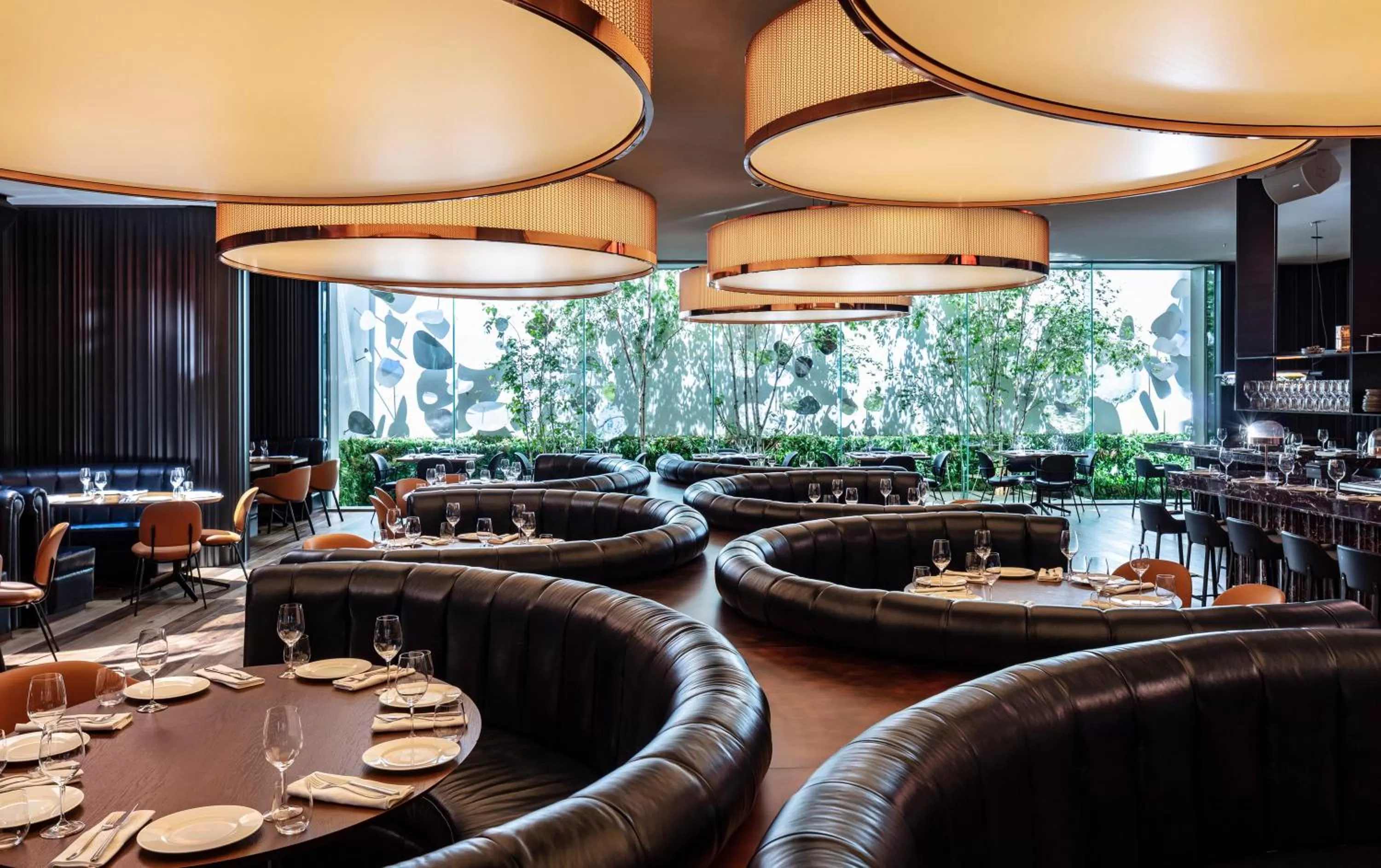 Restaurant/places to eat in Sir Victor Hotel, part of Sircle Collection