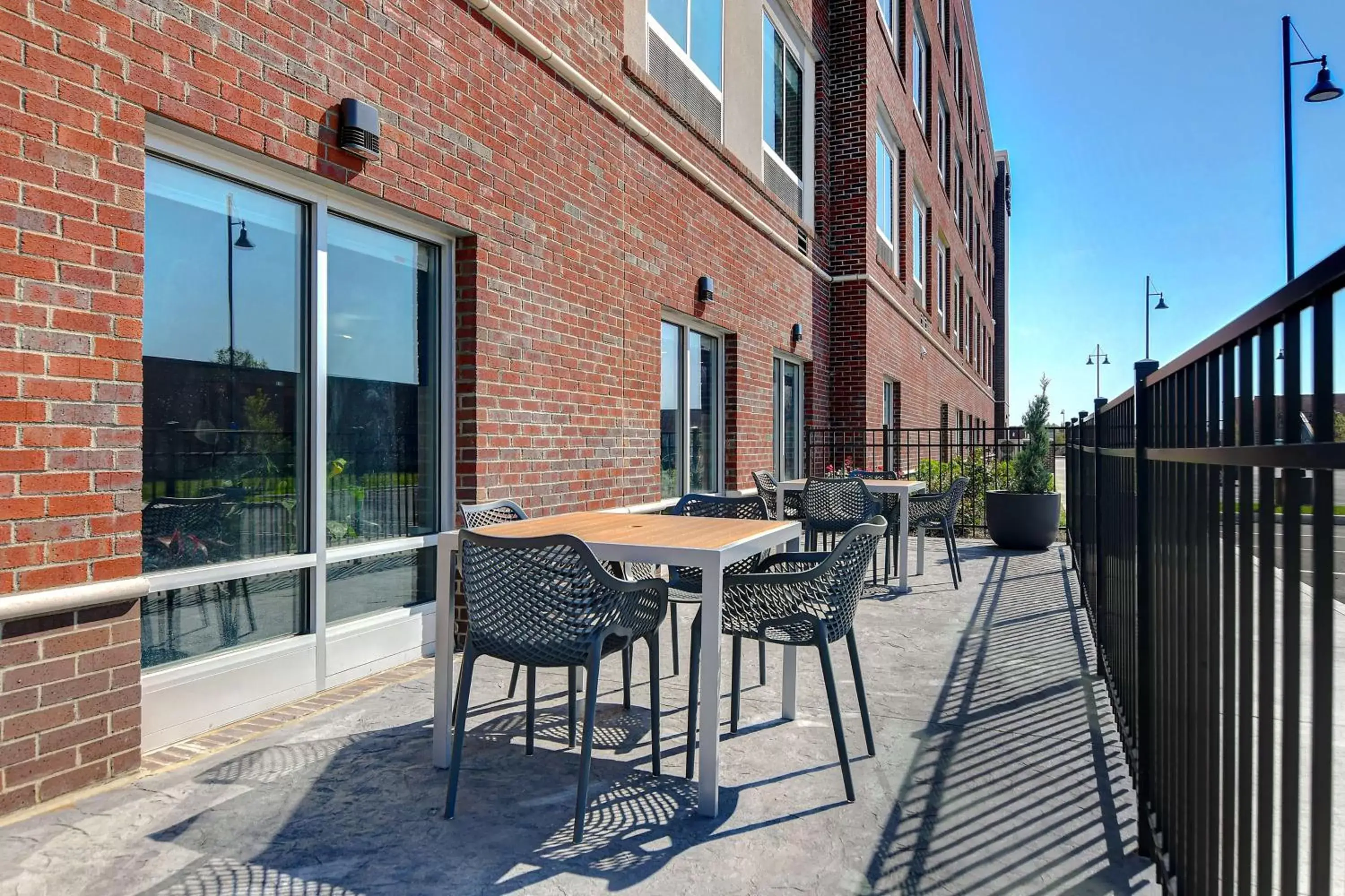 Property building in Hampton Inn & Suites Canal Winchester Columbus Property building in Hampton Inn & Suites Canal Winchester Columbus