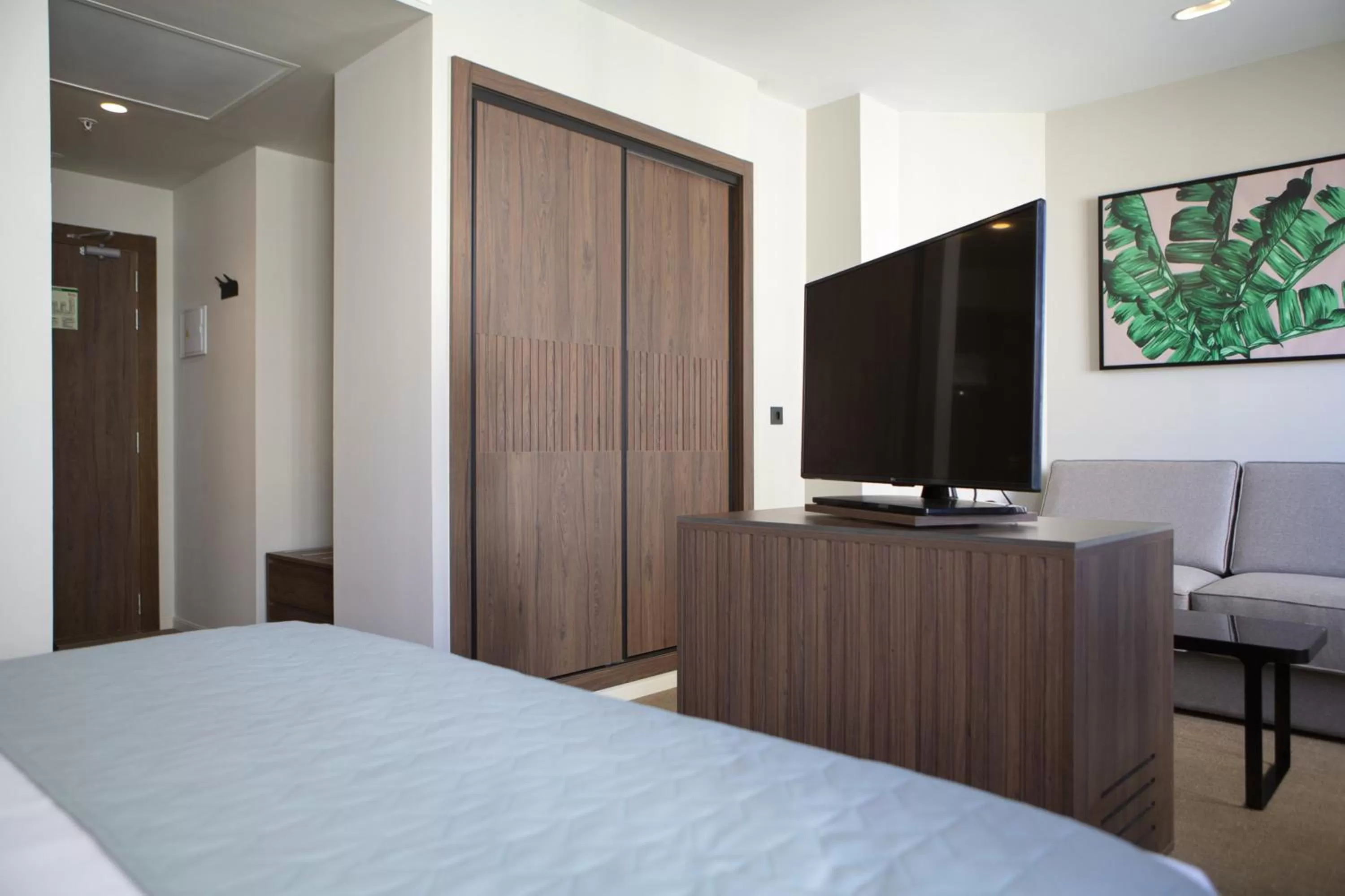 TV and multimedia, Bed in Riu Plaza España