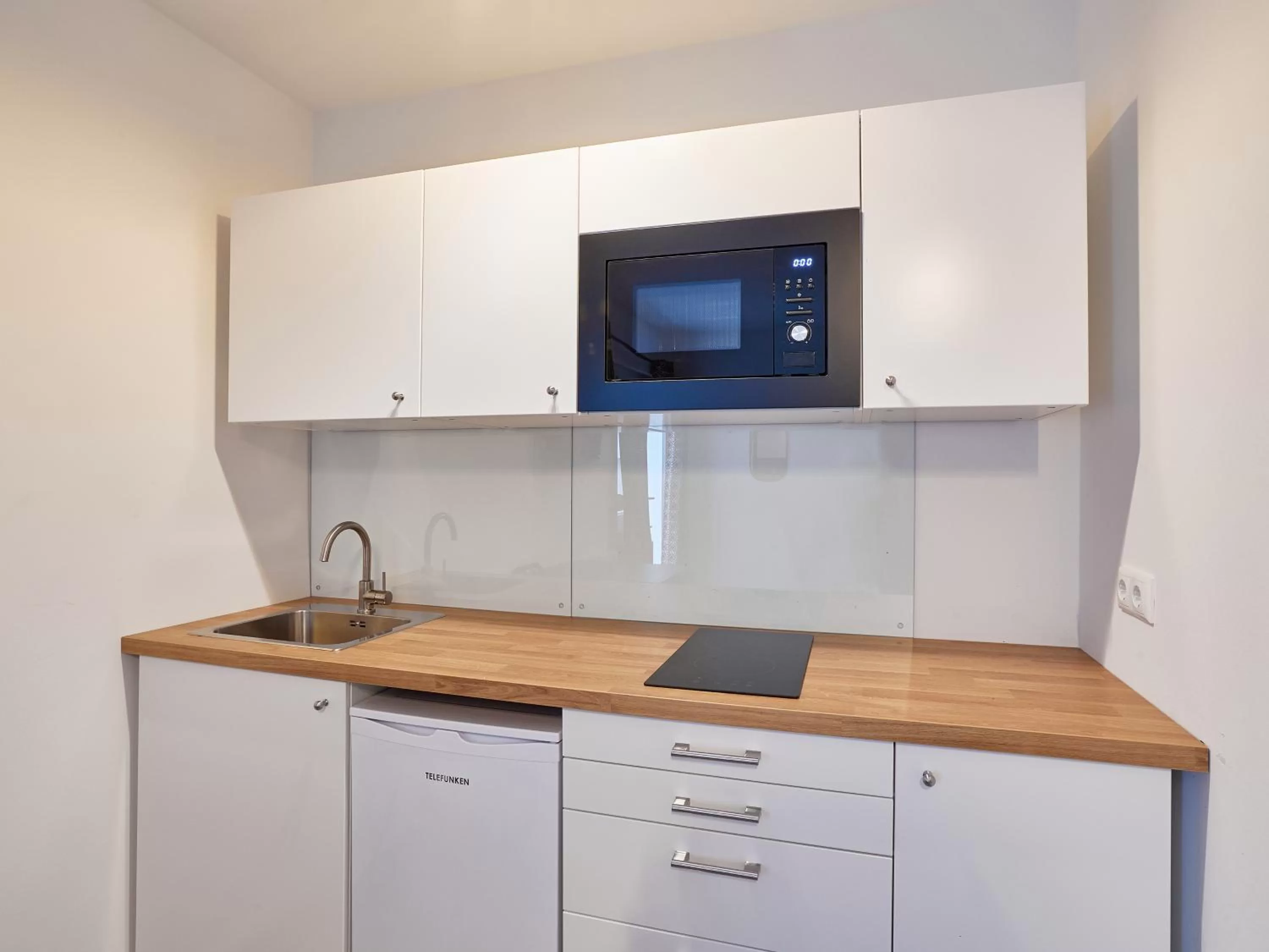 minibar in Humboldt41