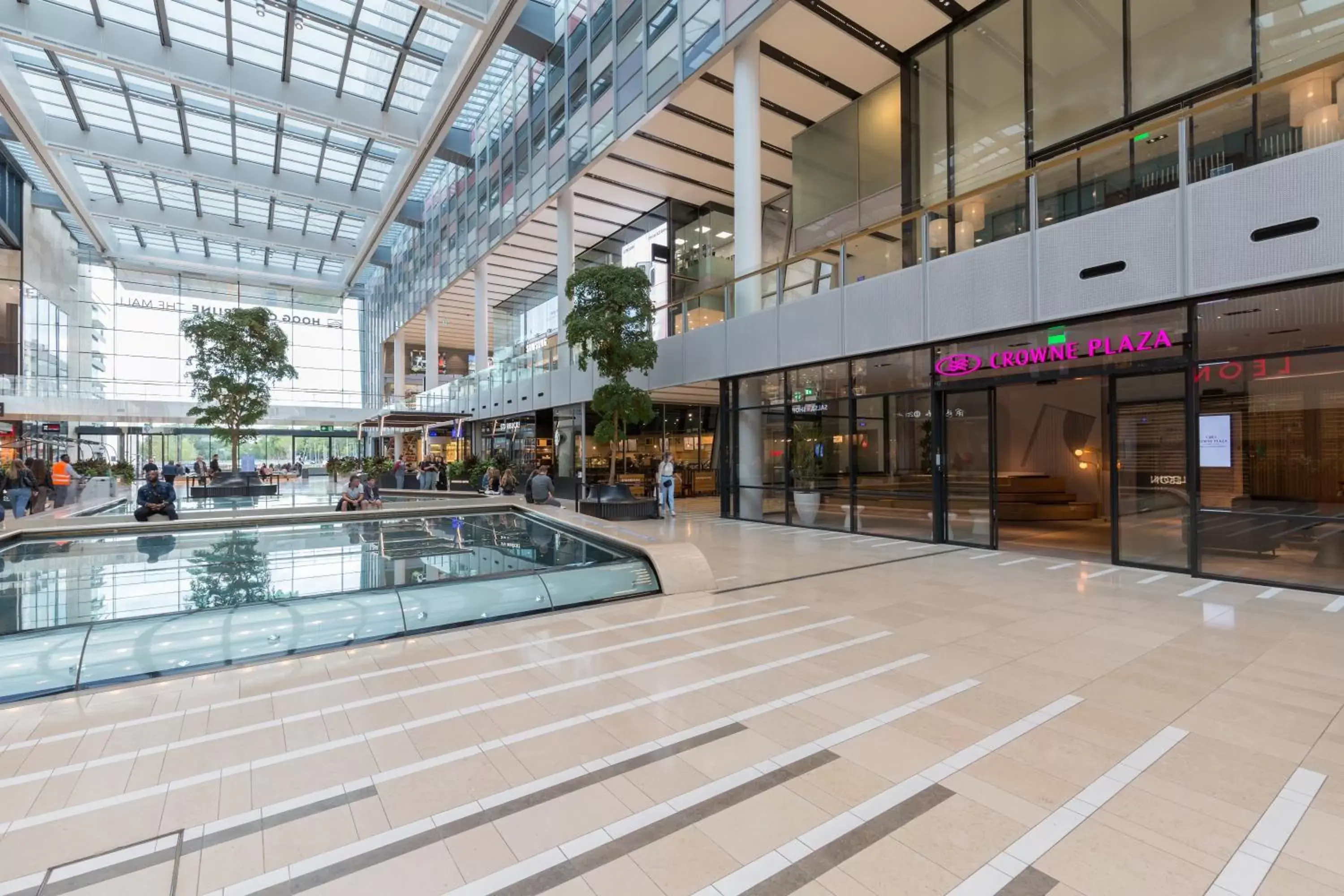 Property building, Swimming Pool in Crowne Plaza Utrecht - Central Station, an IHG Hotel