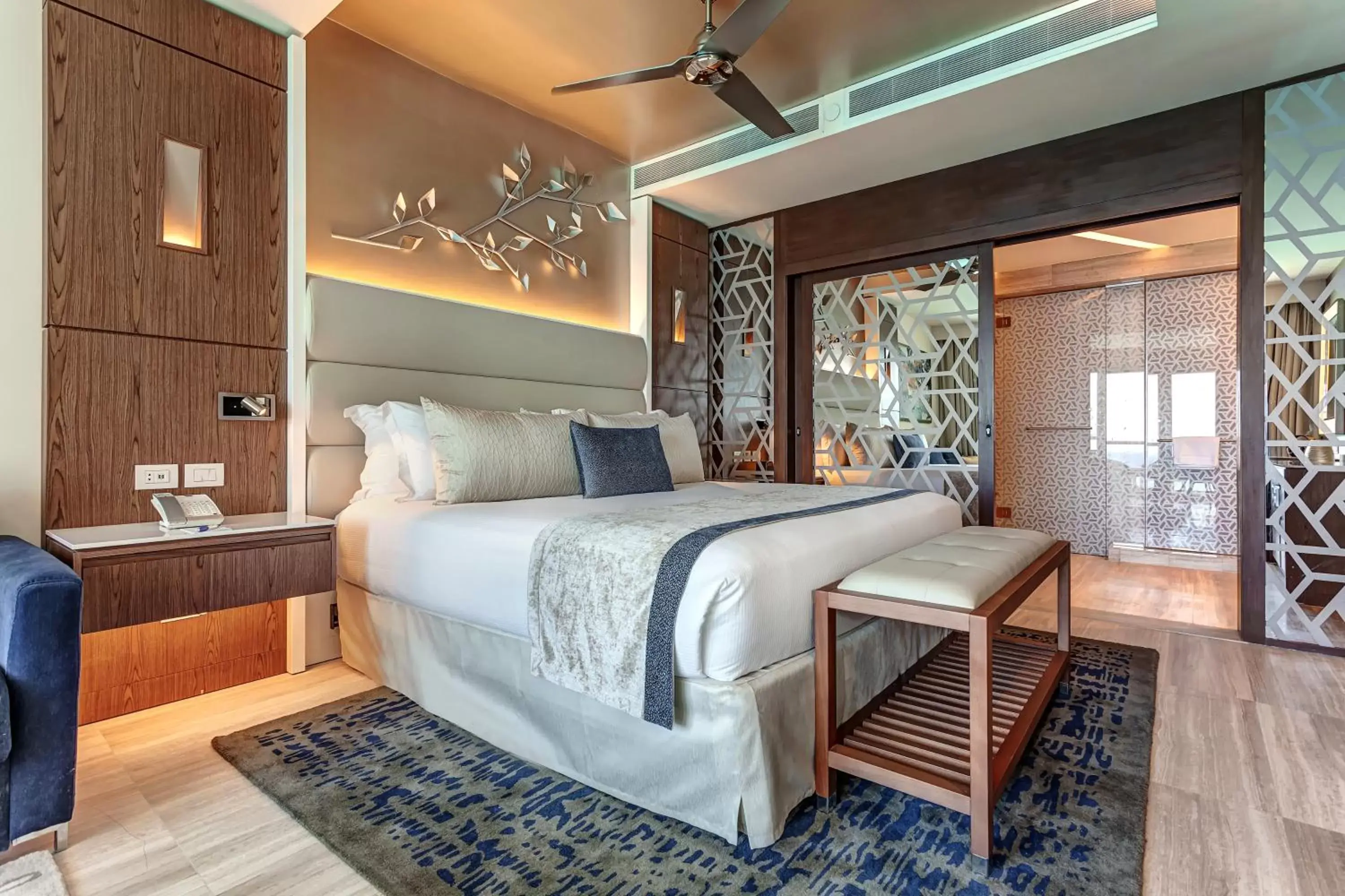 Bedroom, Bed in Royalton CHIC Cancun, An Autograph Collection All-Inclusive Resort - Adults Only