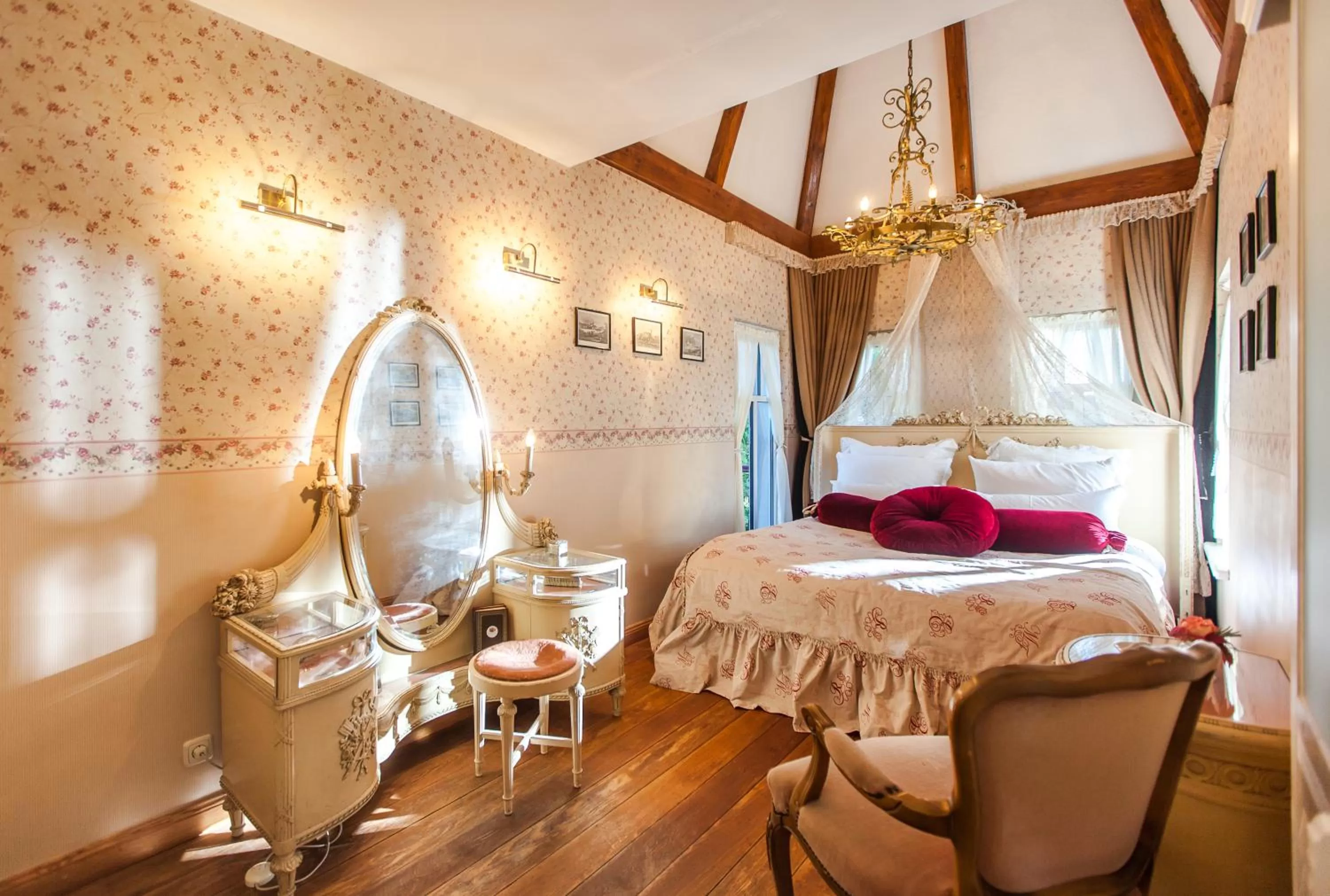 Bedroom, Bed in Weißt Du noch - Gästehäuser & Suiten