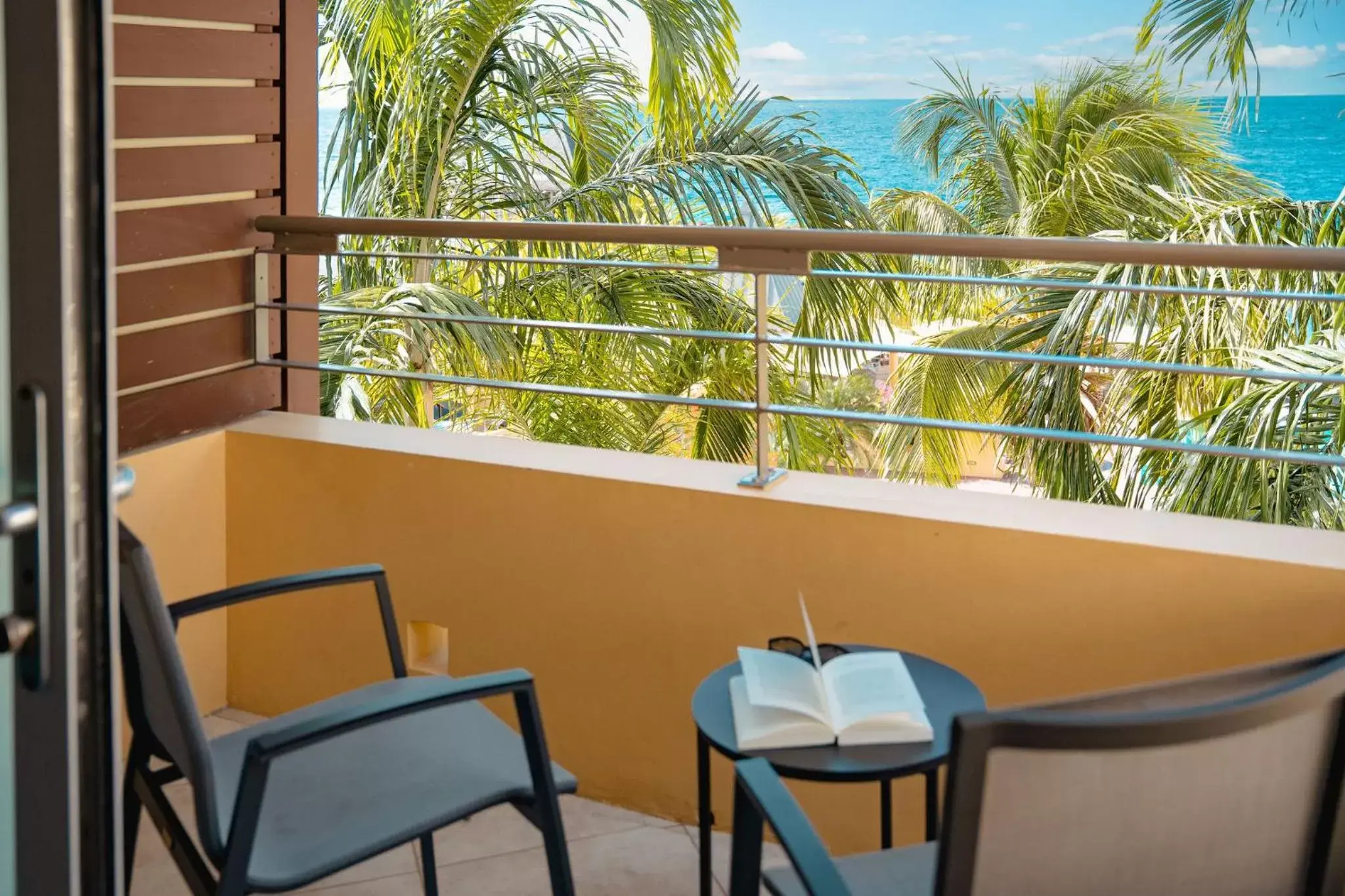 View (from property/room), Balcony/Terrace in Curacao Avila Beach Hotel