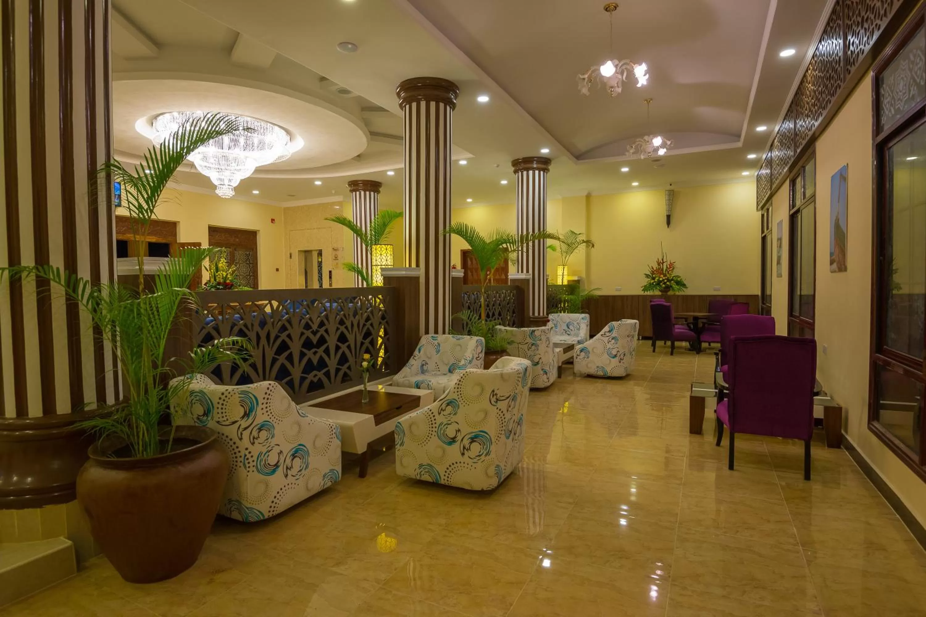 Lounge or bar in Golden Tulip Zanzibar Resort