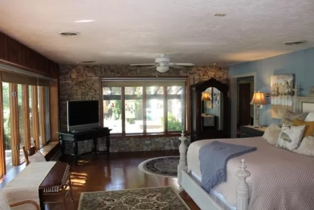 Bedroom in The Inn at White Oak