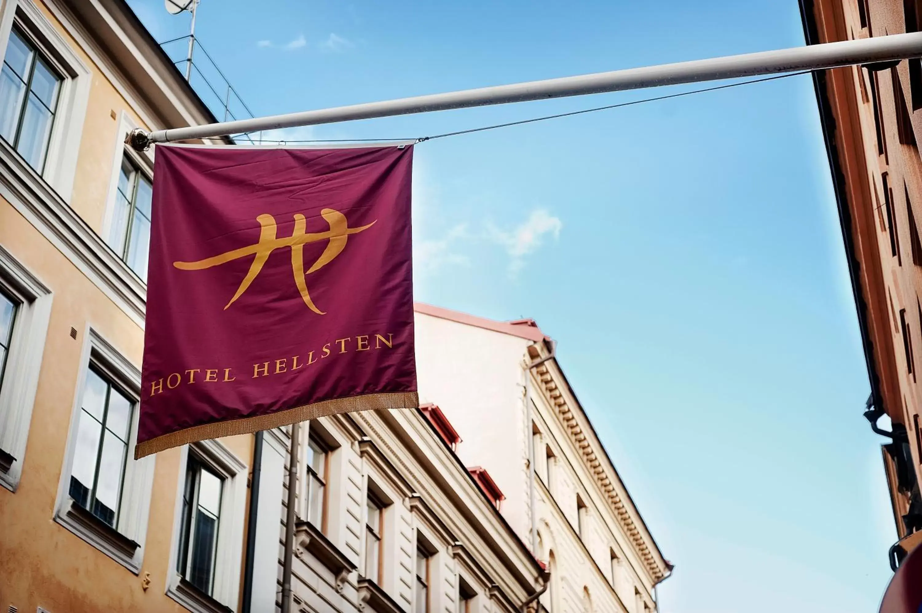 Facade/entrance in Hotel Hellsten Facade/entrance in Hotel Hellsten