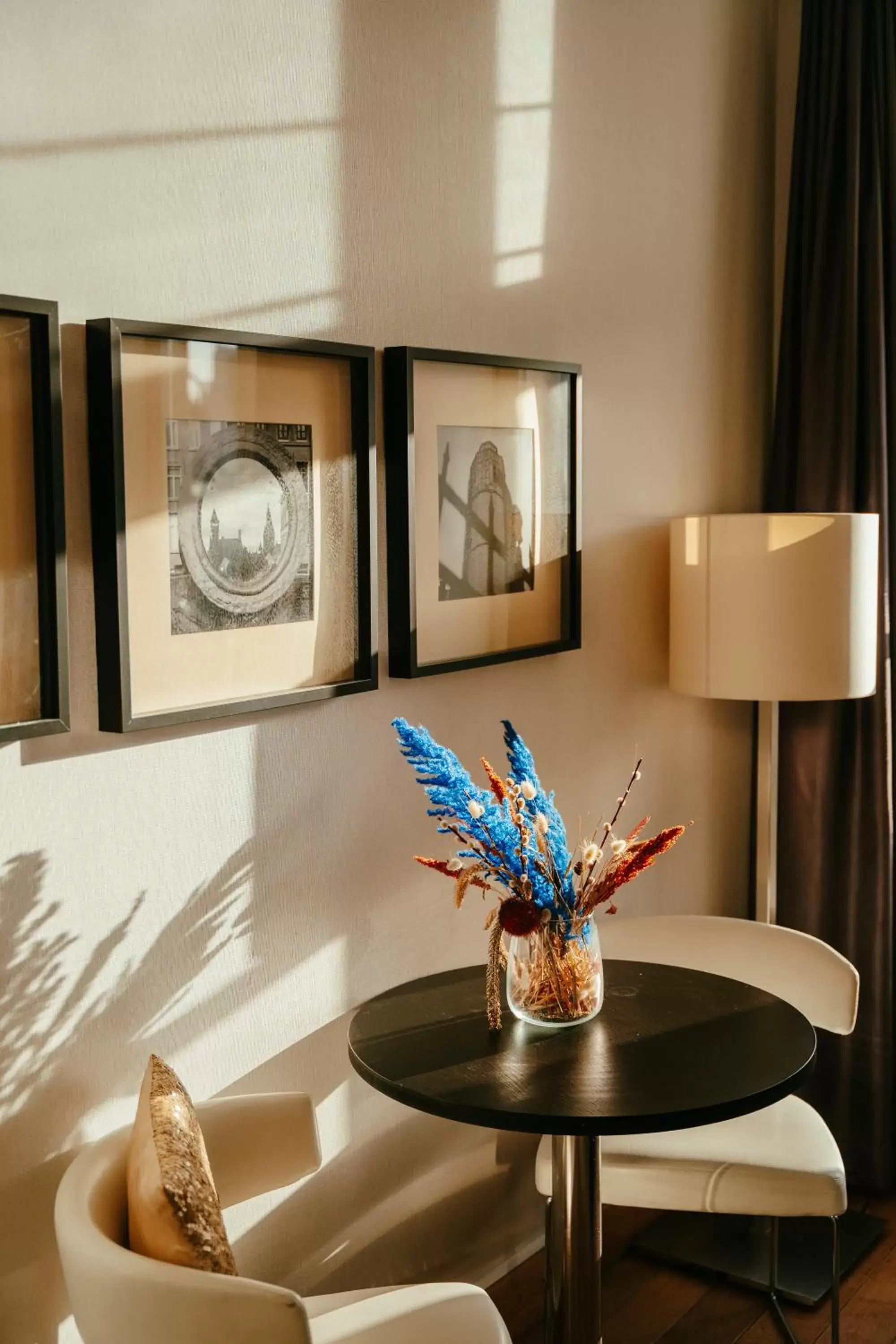 Decorative detail, Dining Area in Ghent Marriott Hotel