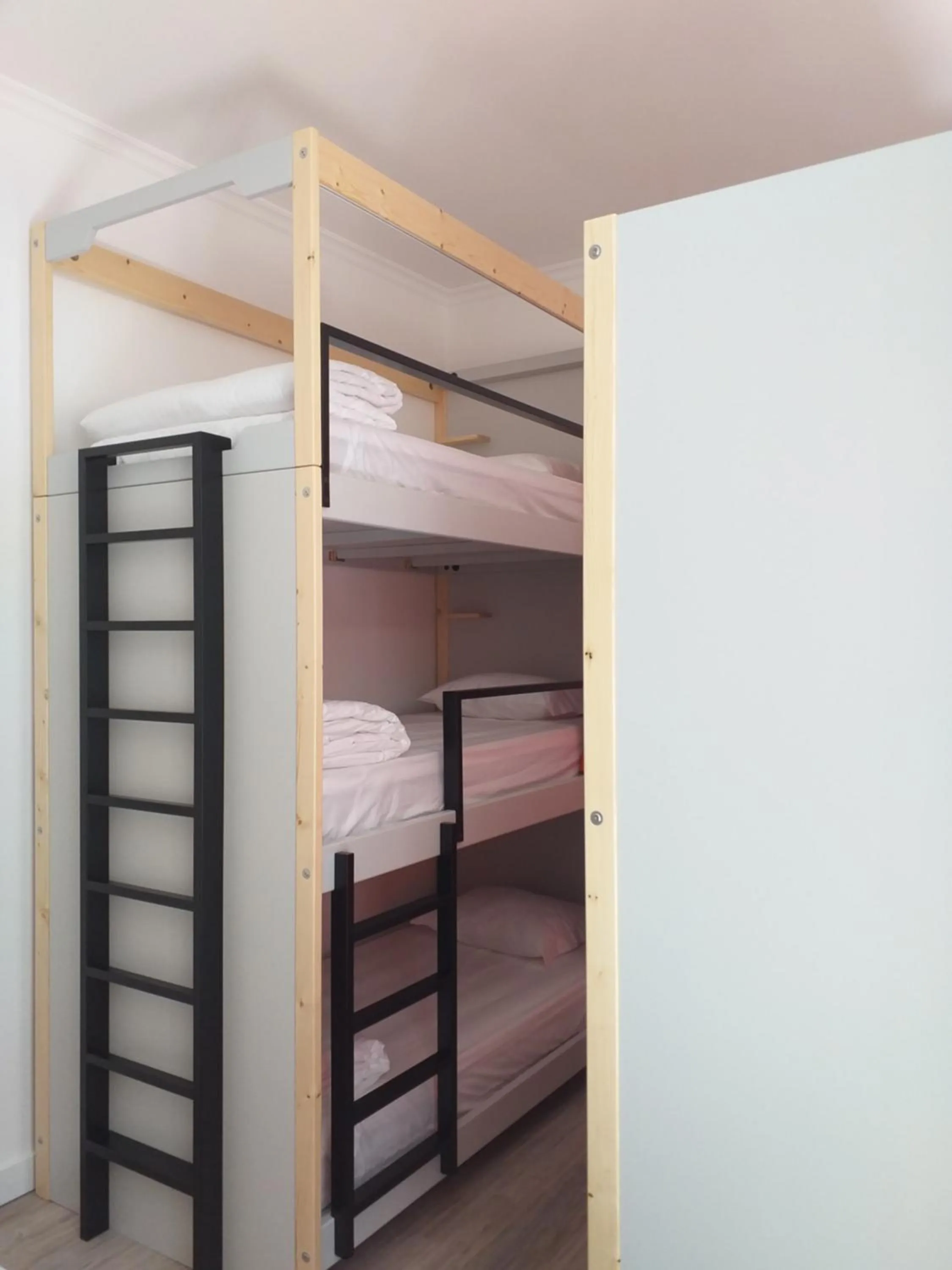 bunk bed, Bed in Be Lisbon Hostel Intendente