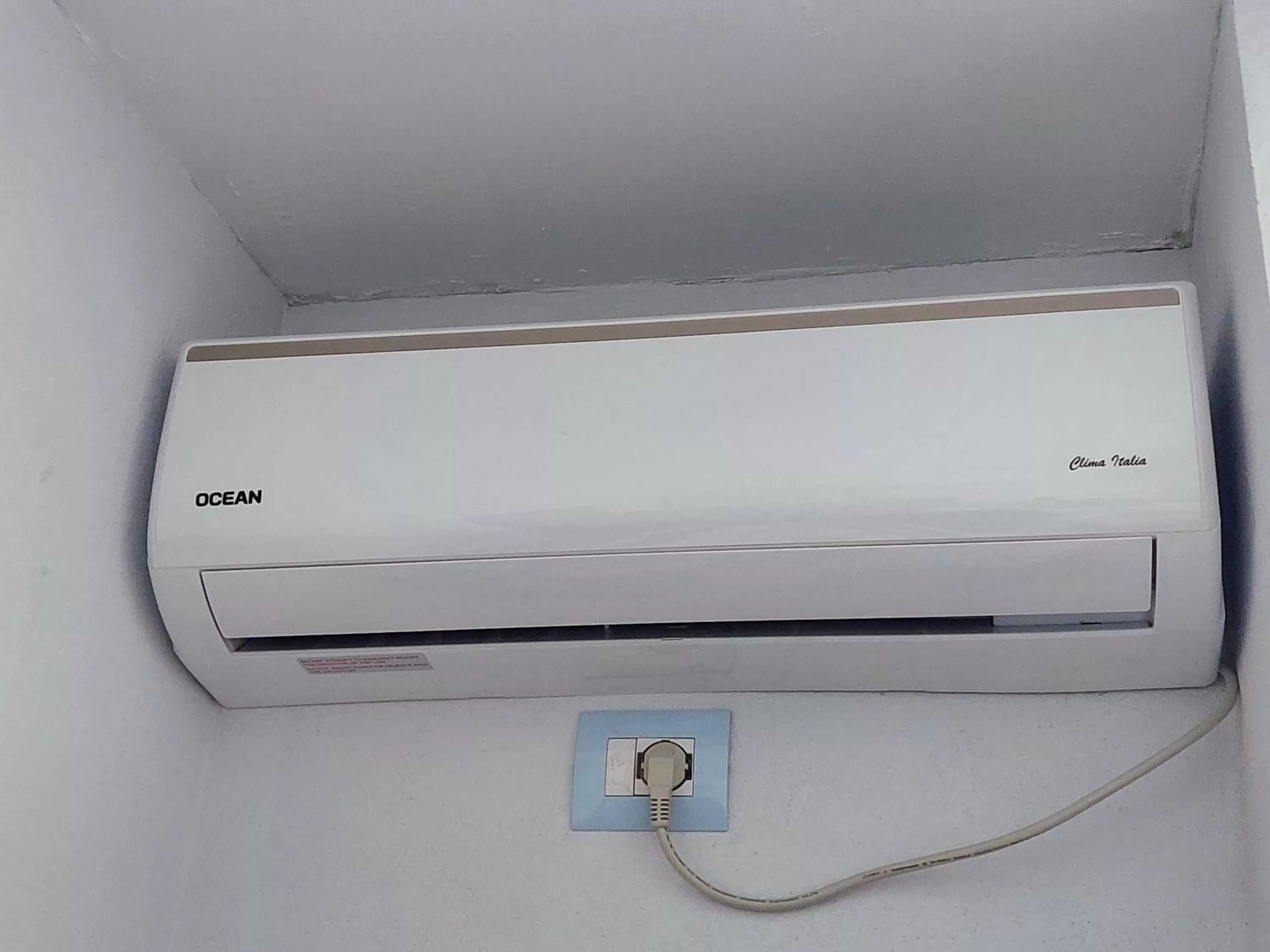 air conditioner in CityCenterHotel Shkoder