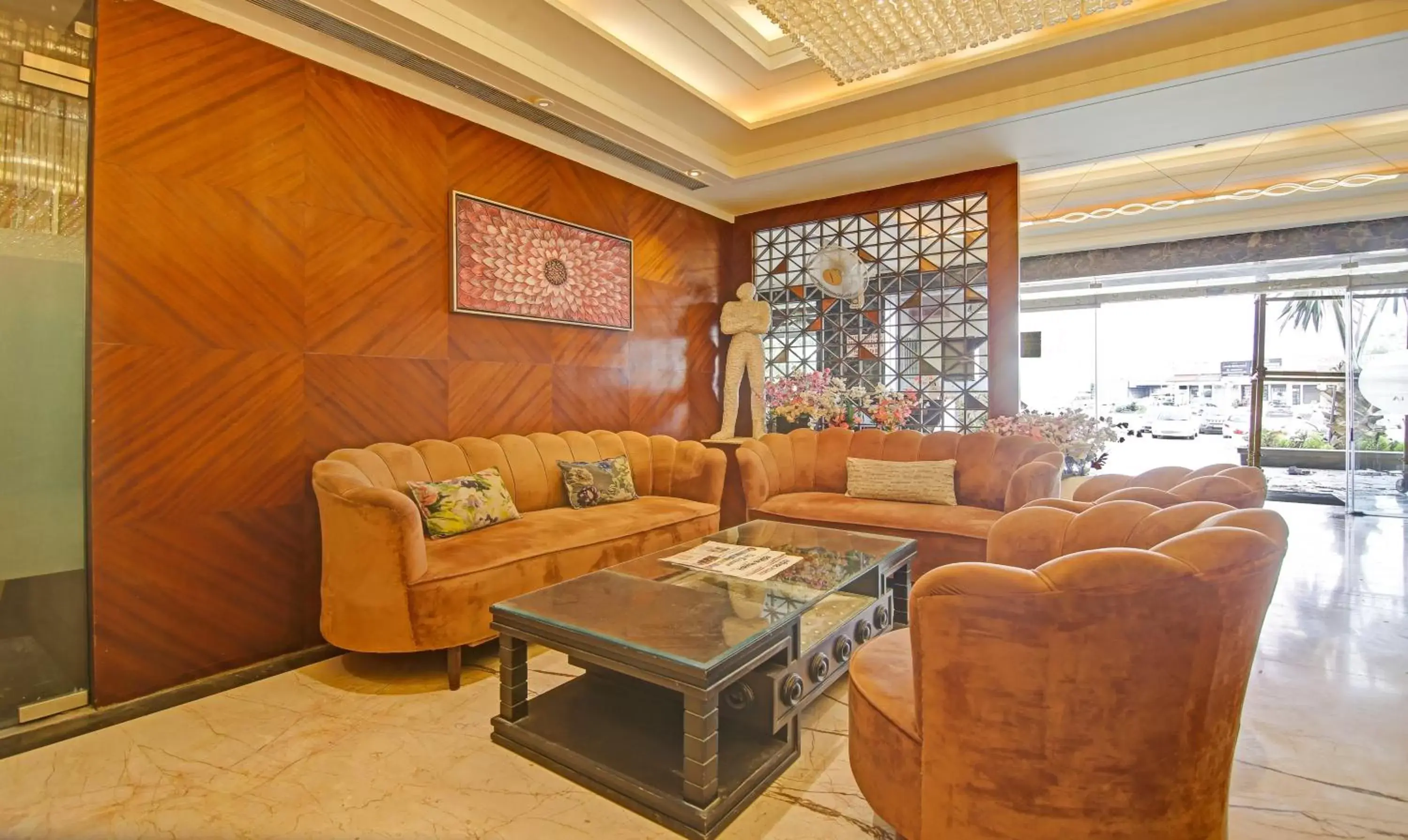 Lobby or reception in Treebo Premium Arista Lobby or reception in Treebo Premium Arista