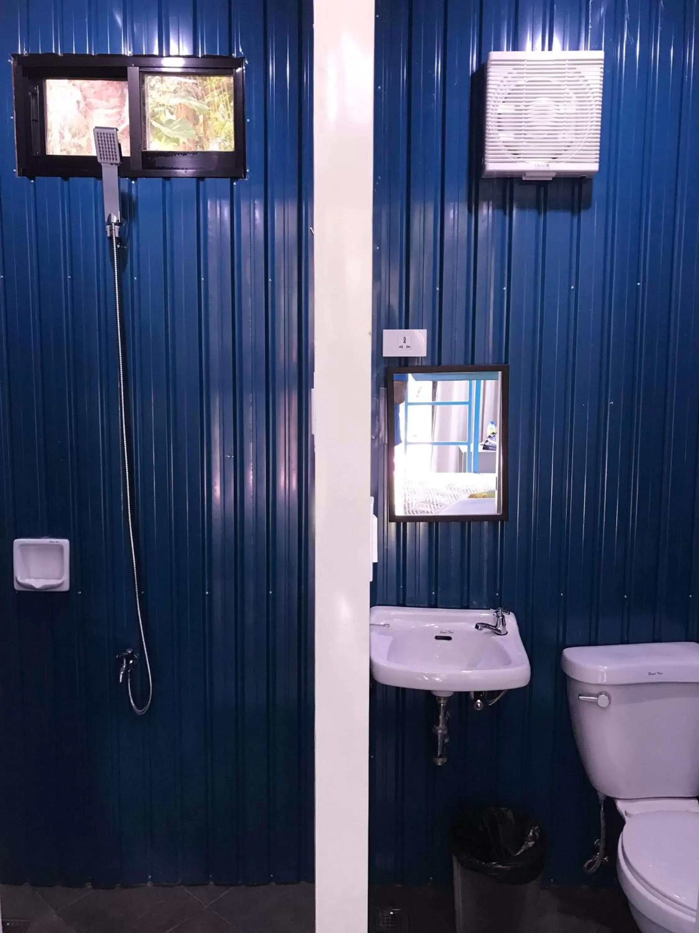 Shower, Bathroom in Lanzones Cabana