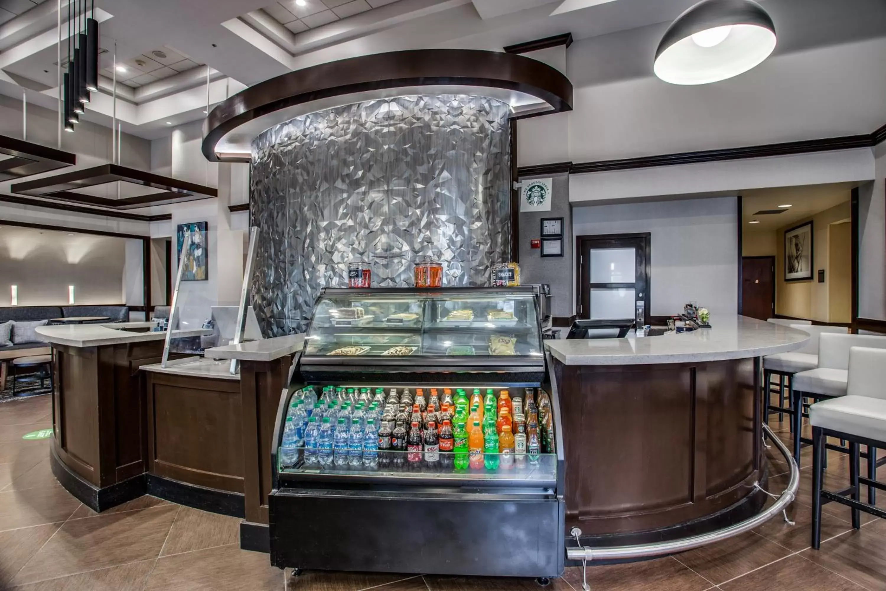 Lobby or reception, Kitchen/Kitchenette in Hyatt Place Fort Worth / Cityview